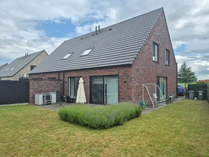 HALFOPEN BEBOUWING TE HUUR IN SINT-GILLIS-WAAS foto 27