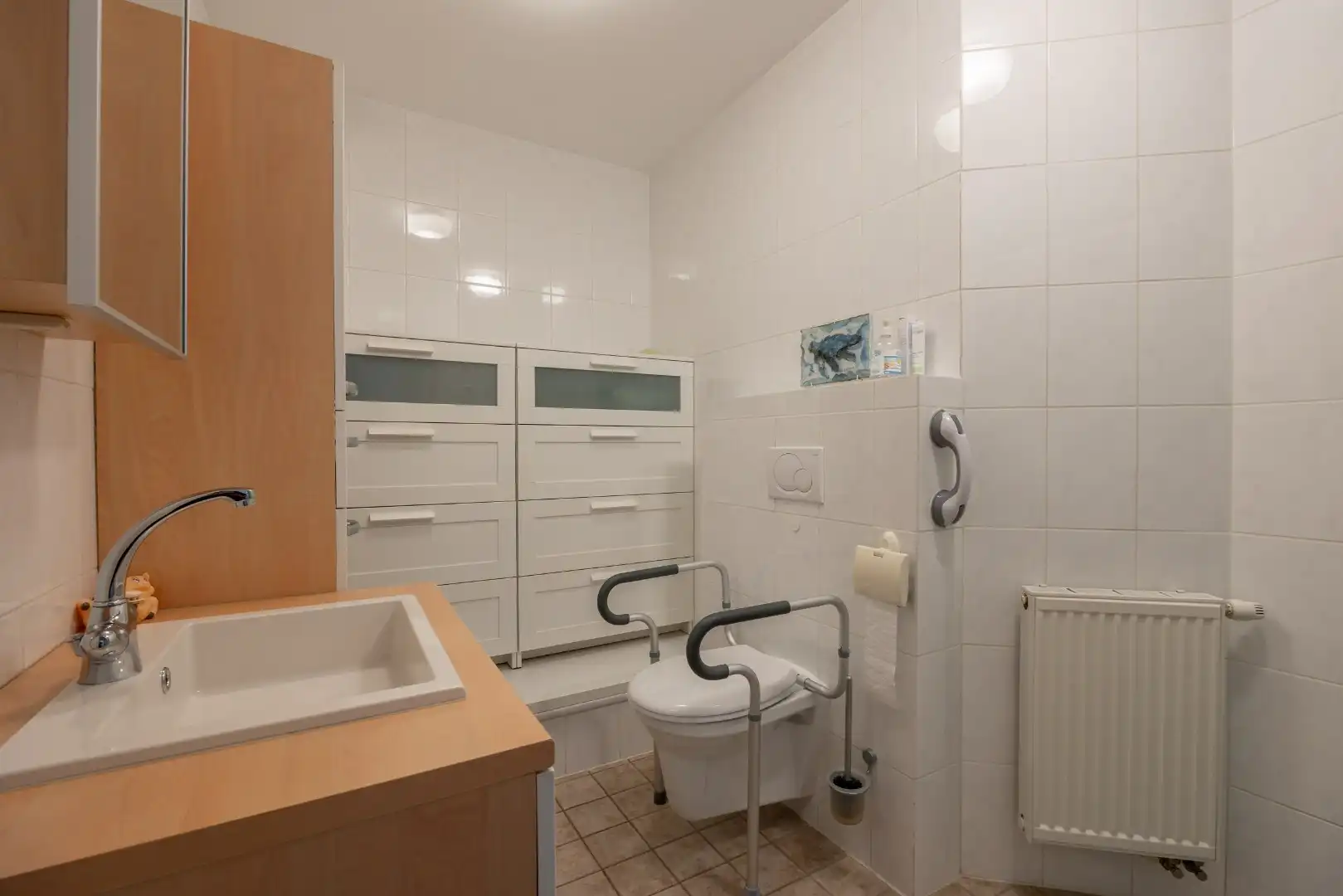 Goed onderhouden woning op een perceel van 8 are 19 ca foto 13