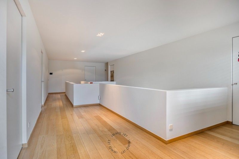 Exclusieve villa met zwembad in rustige wijk nabij het centrum van Beveren foto 24