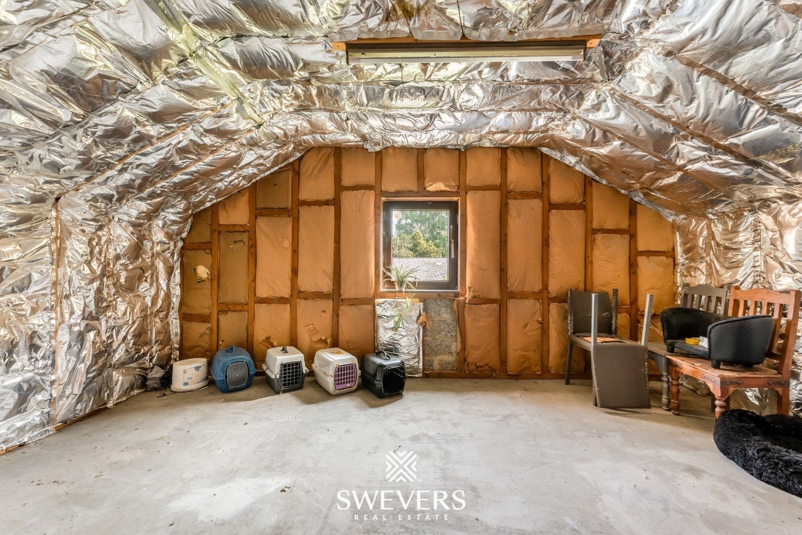 Ruime gezinswoning met zonnepanelen, kelder en zonnige tuin op topligging foto 20