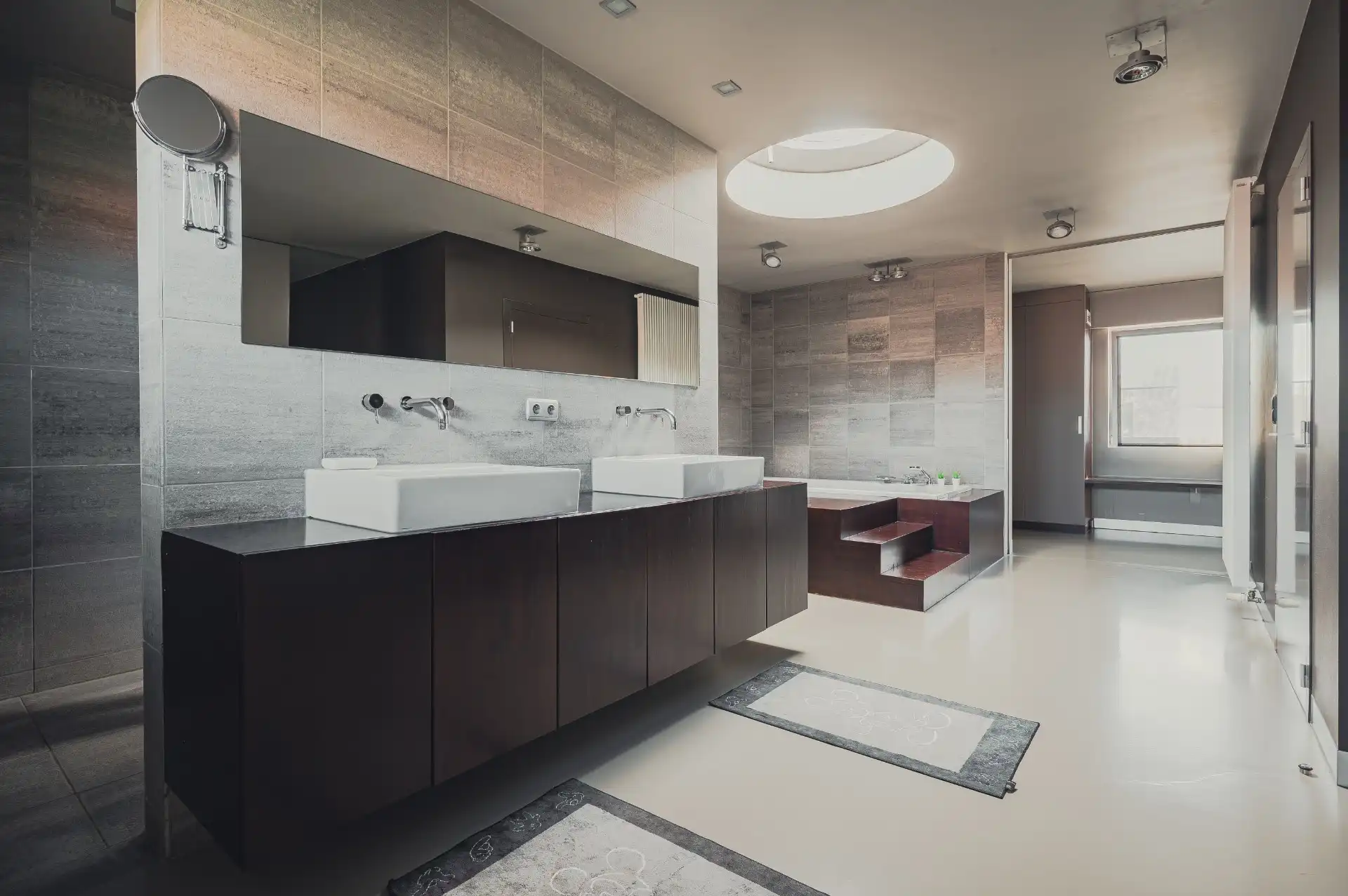 Handelspand + woning op uiterst commerciële locatie. foto 12