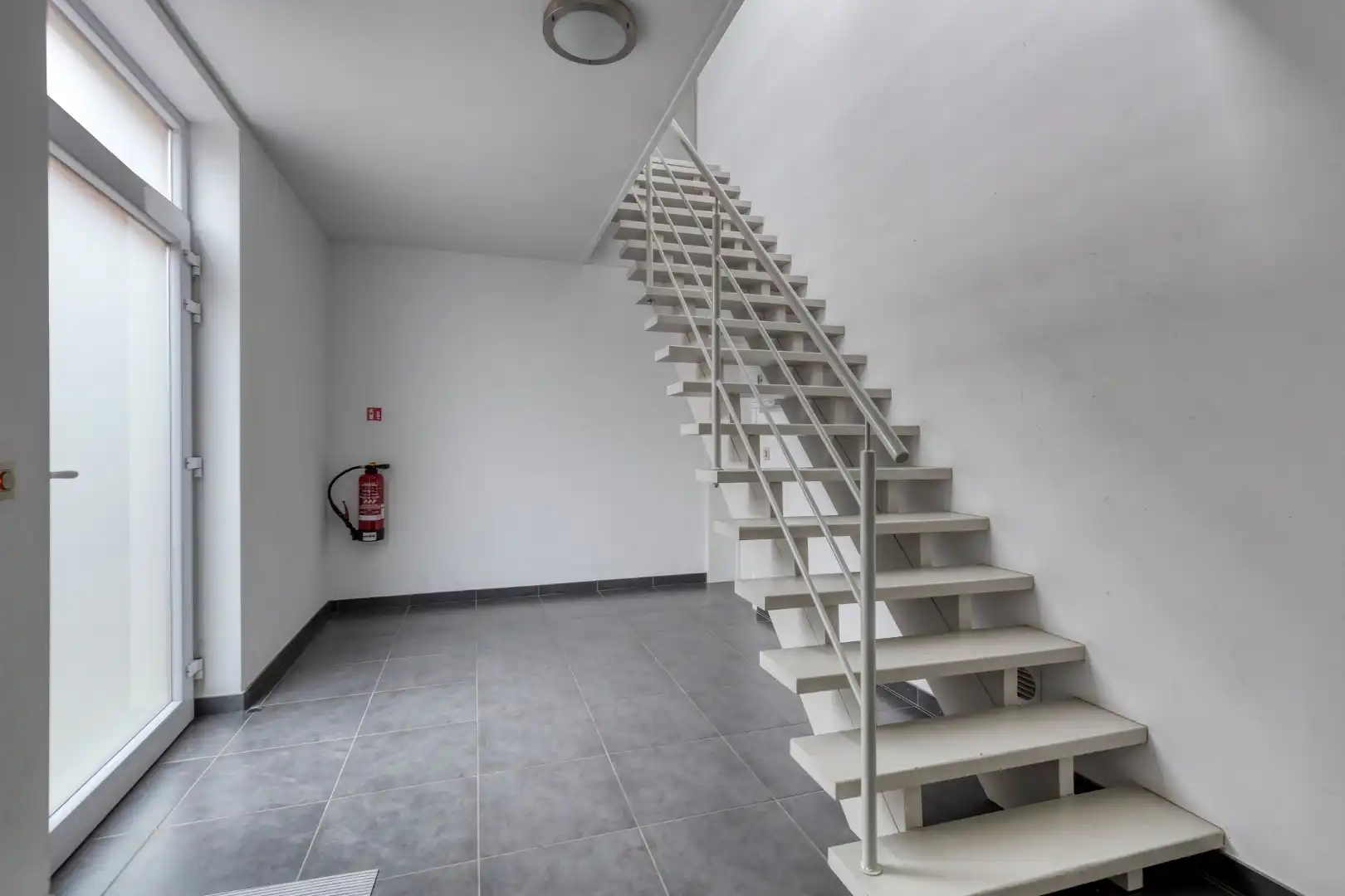 Instapklaar appartement 2 slpks bouwjaar 2013 foto 12