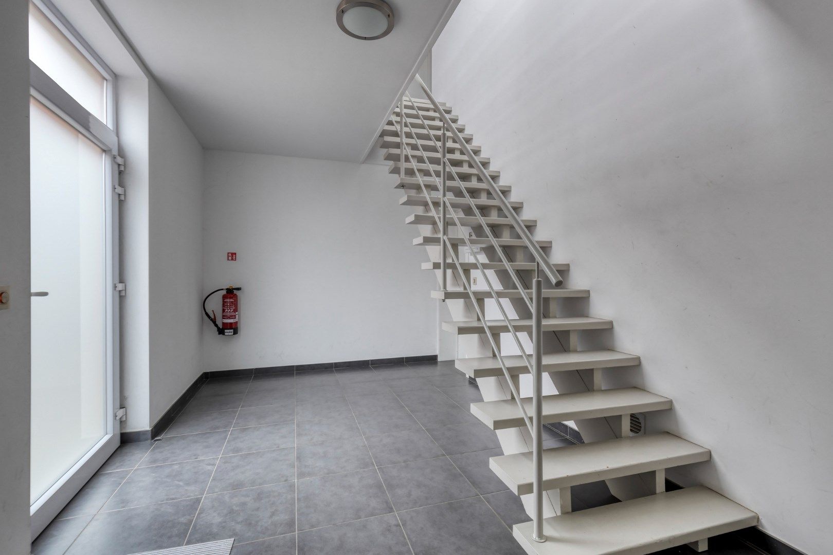 Instapklaar appartement 2 slpks bouwjaar 2013 foto 12