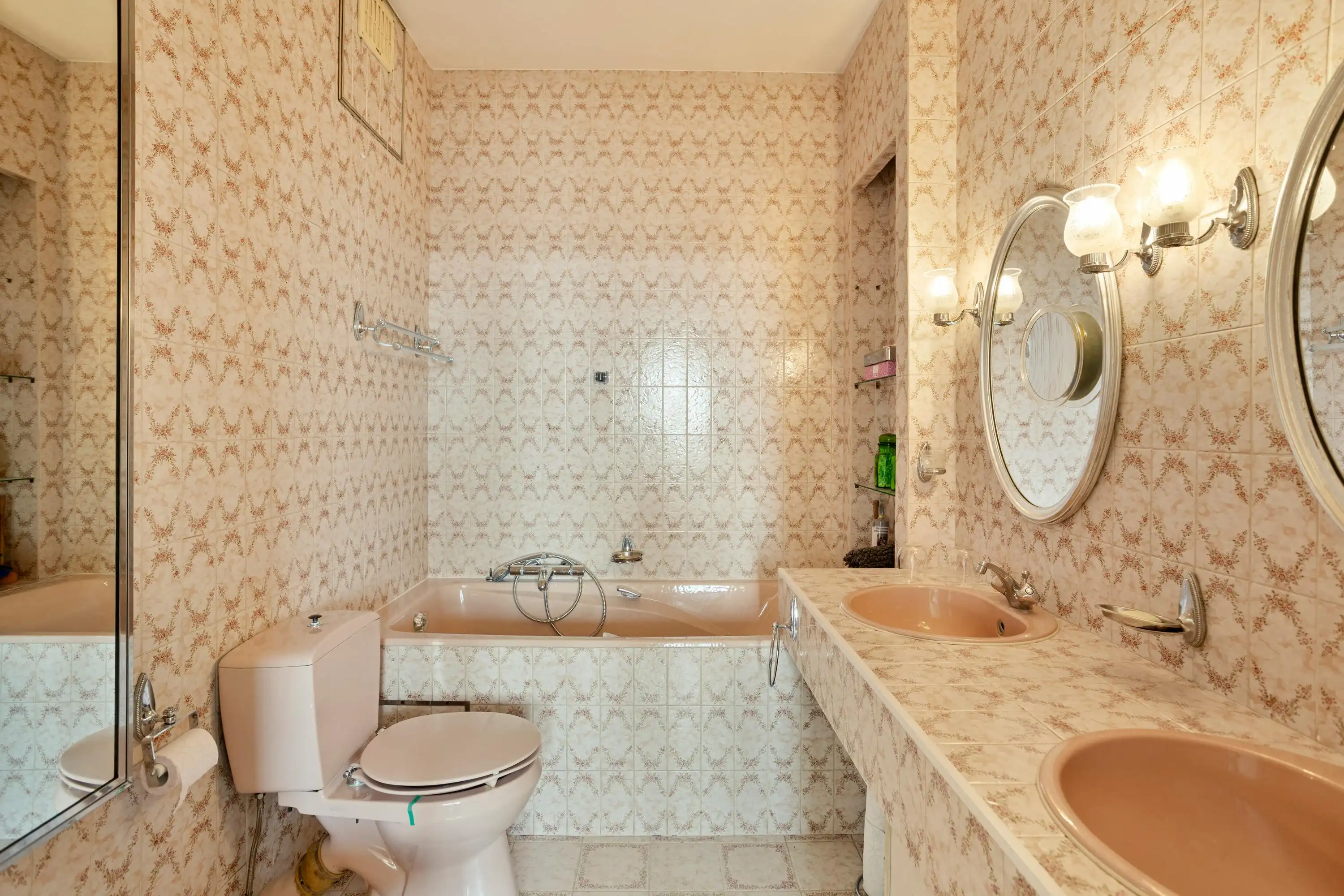 Ruim appartement (ca. 146m²) te koop aan de Italiëlei in Antwerpen foto 21
