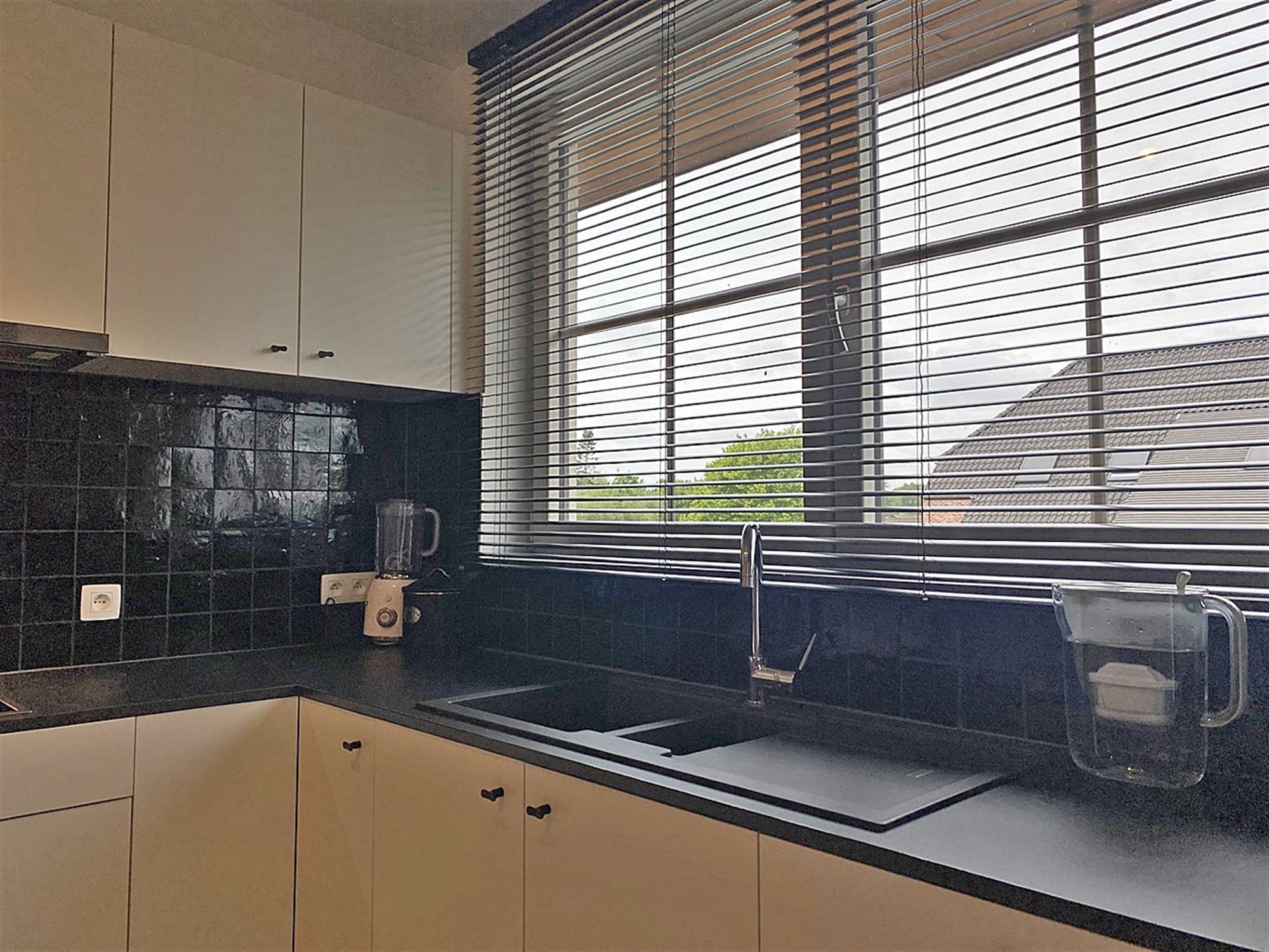 Instapklaar APPARTEMENT (duplex) met 3 slaapkamers, terras en garage foto 6