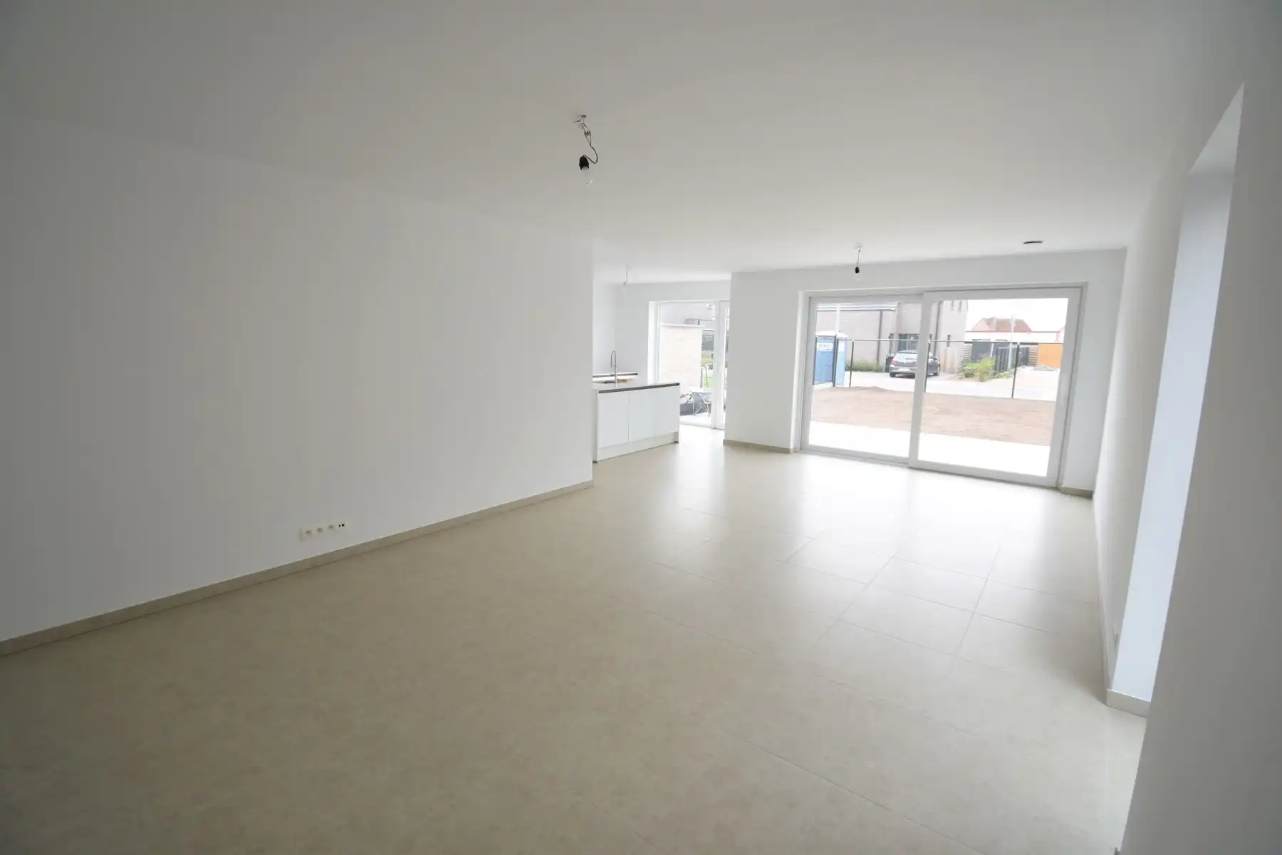 Recente gezinswoning met 3 slaapkamers foto 4