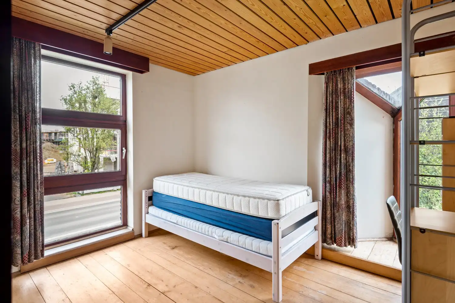 Open bebouwing met 4 slaapkamers, 2 badkamers en tuin in Borsbeek! foto 24