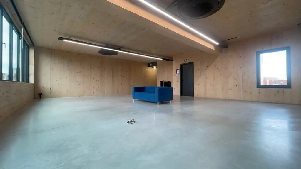 Moderne kantoorruimte te huur vlakbij station van Berchem foto 11