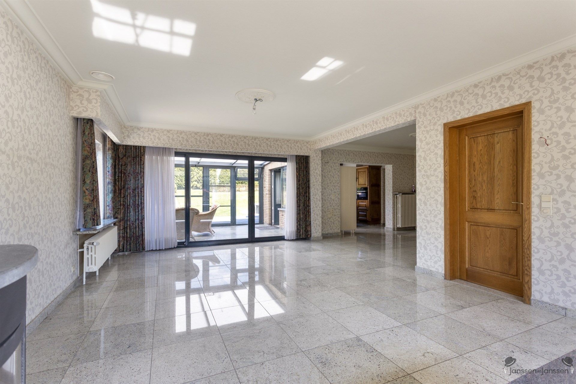 Prachtige landelijke villa met ruime opslagmogelijkheden. foto 12