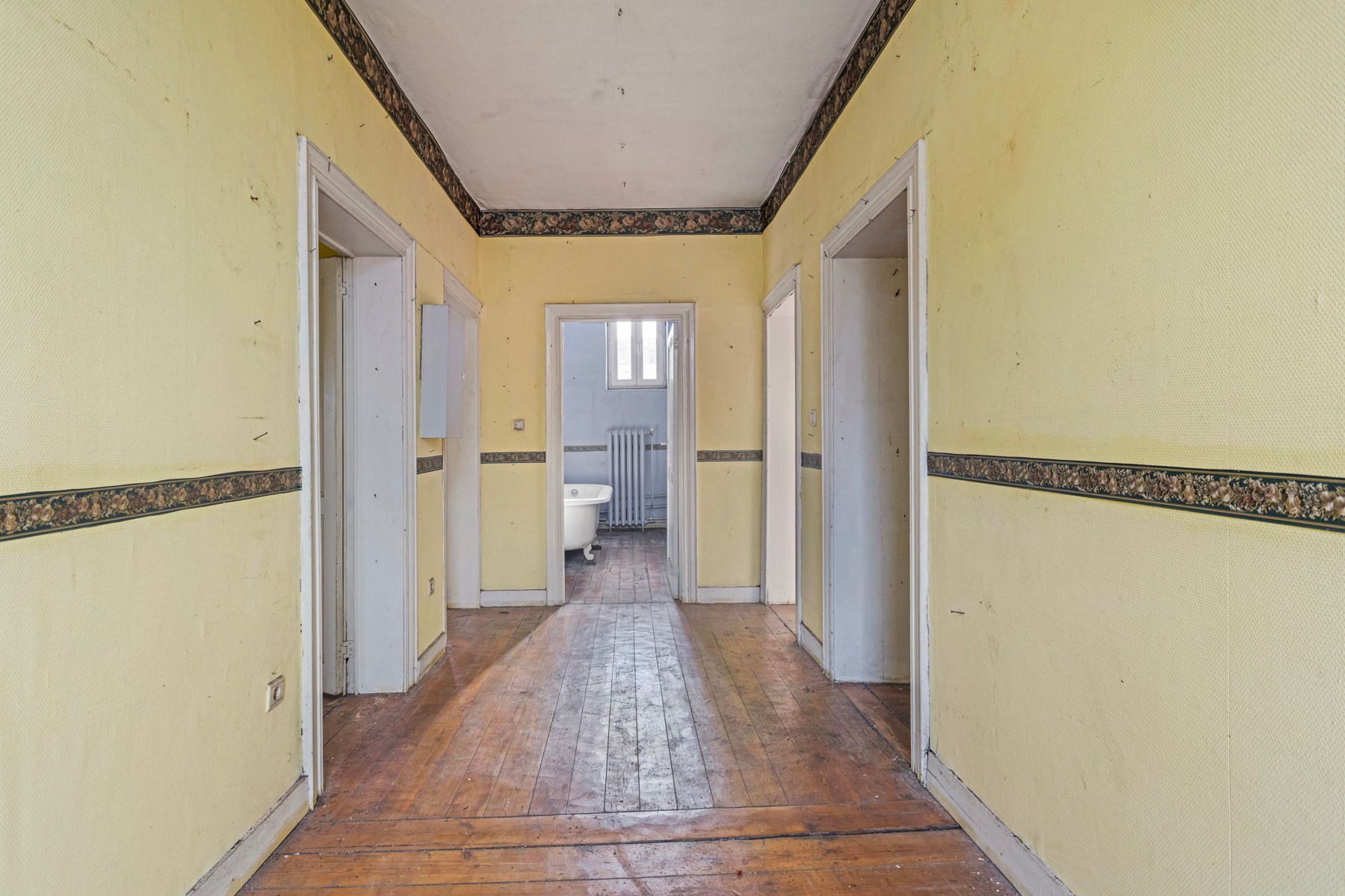 Een historisch herenhuis met eindeloze mogelijkheden, waar grandeur en geschiedenis samenkomen. foto 31