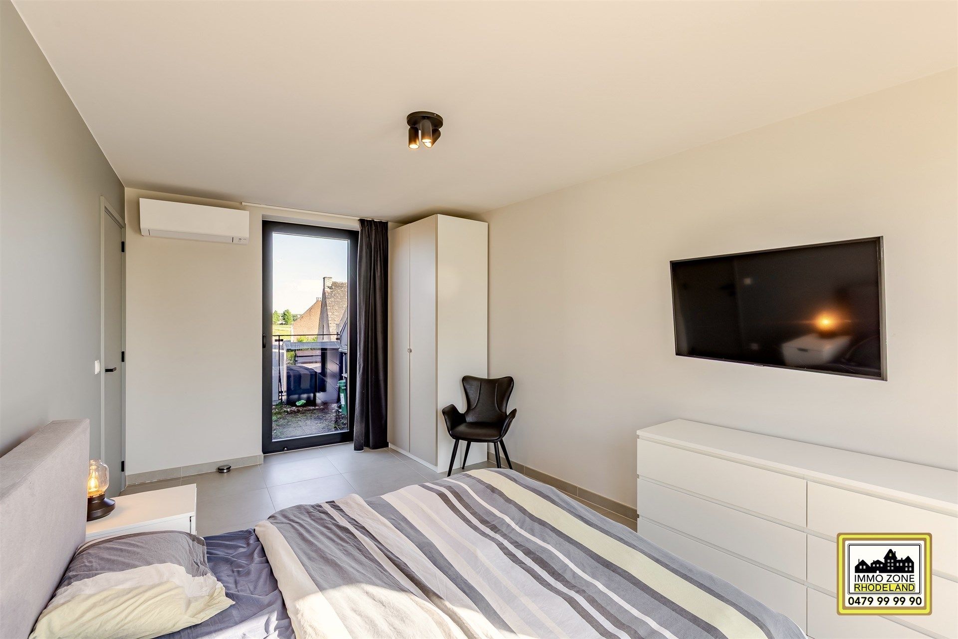 Lichtrijk appt met 2 slpks, 3 terrassen, garage, staanplaats foto 18