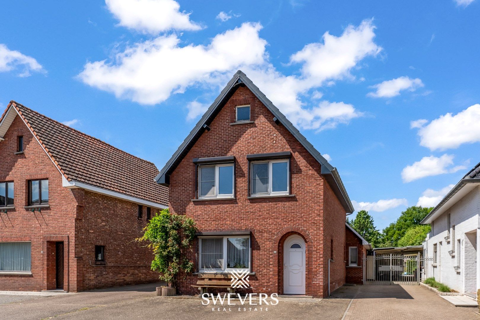 Deels te renoveren woning op 11a 56ca te Helchteren foto 31