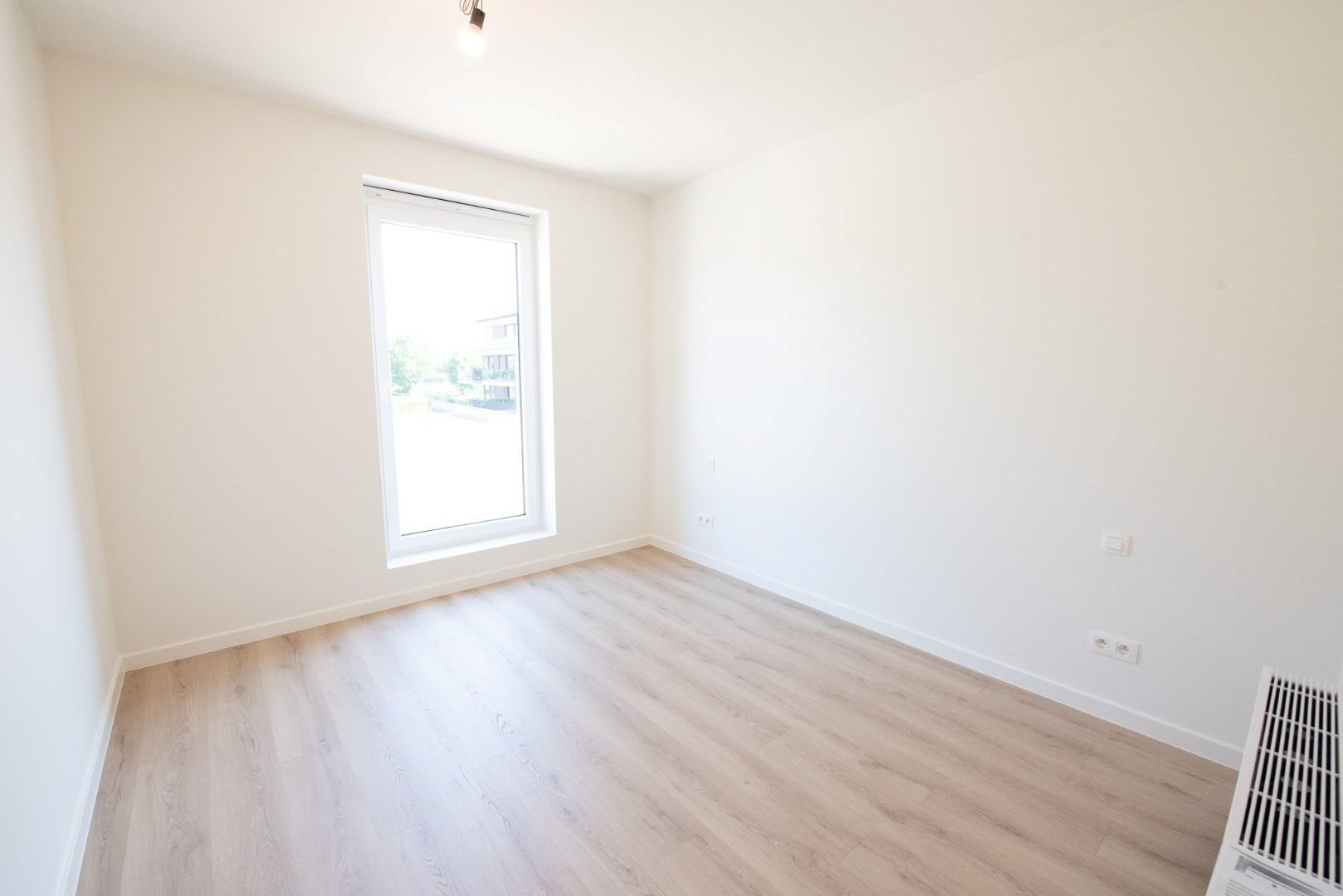 Energiezuinige, moderne NIEUWBOUWWONING TE KOOP!! foto 8