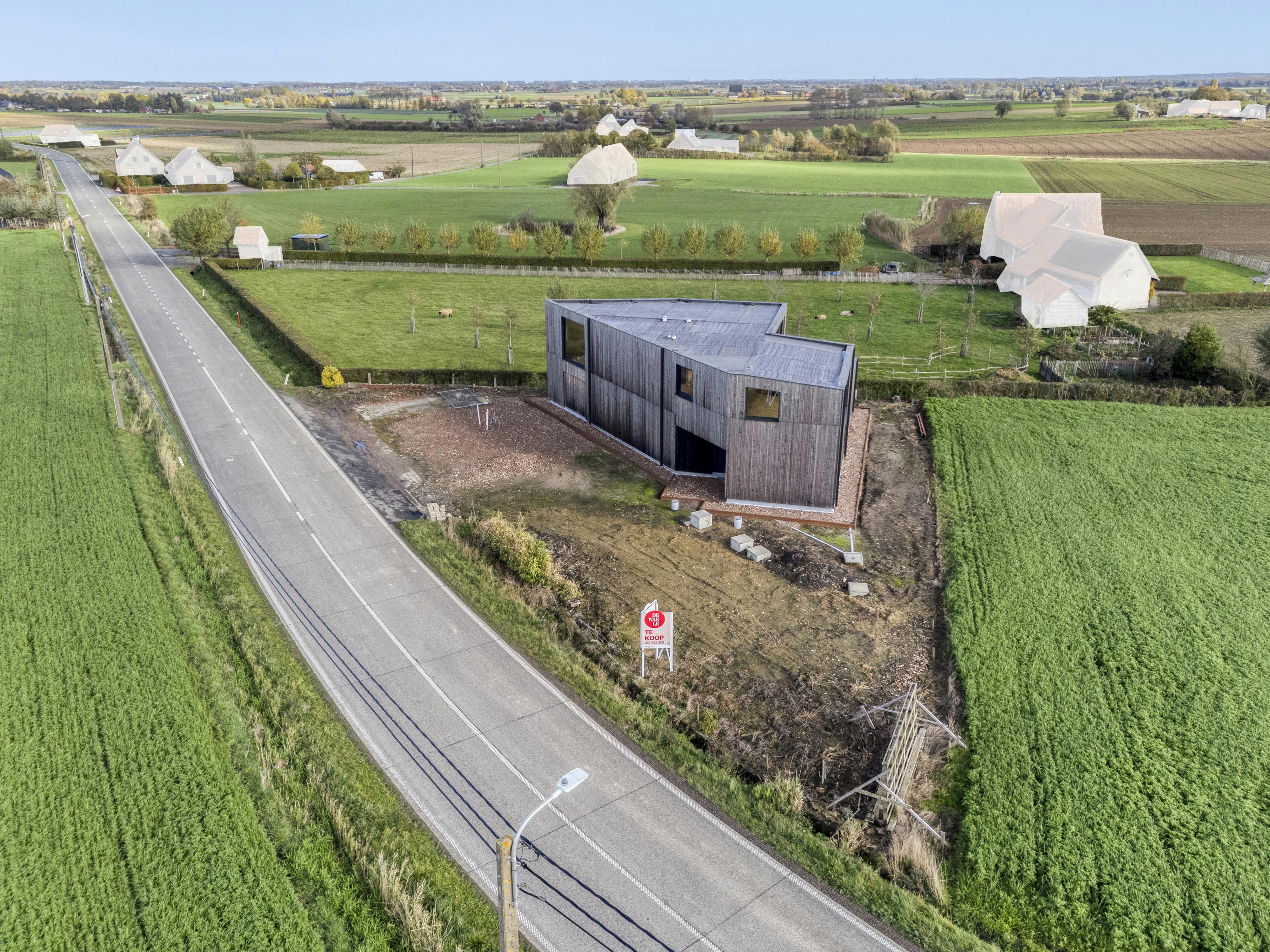 Moderne houtskeletwoning met panoramisch uitzicht foto 20
