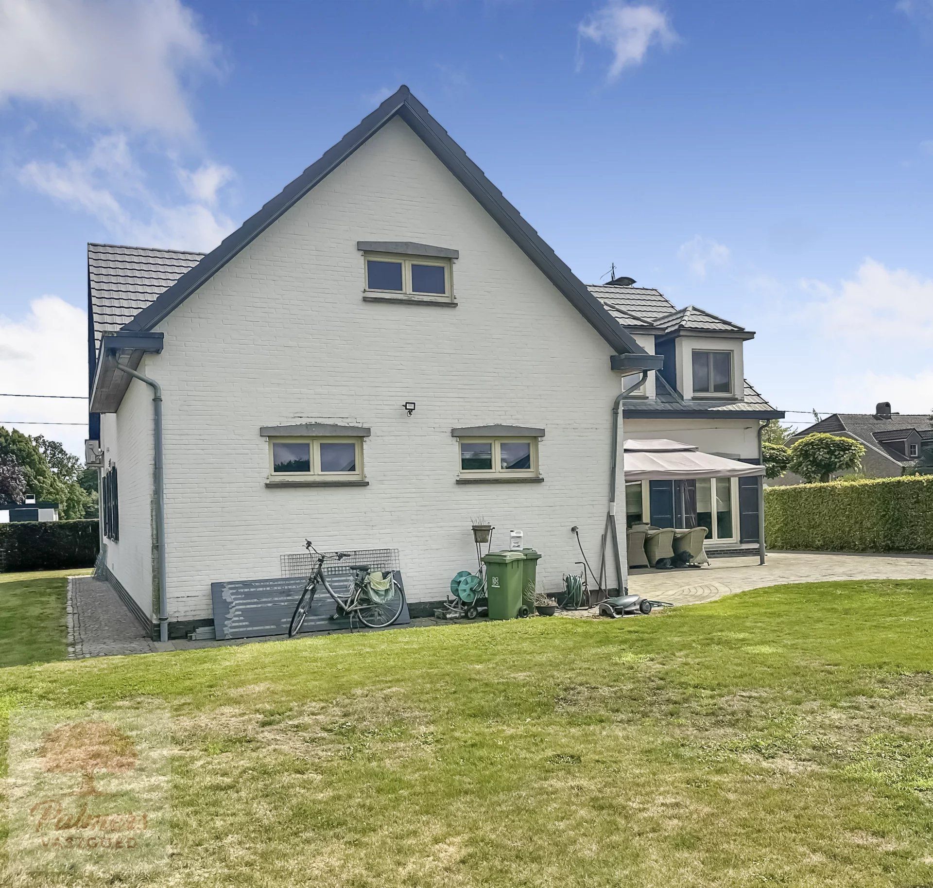 Veelzijdige villa eventueel voor vrij beroep. foto 34