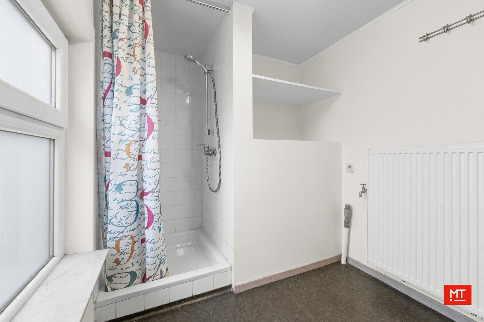 Landelijk gelegen alleenstaande woning met 3 slaapkamers, tuin en garage in Bikschote foto 13
