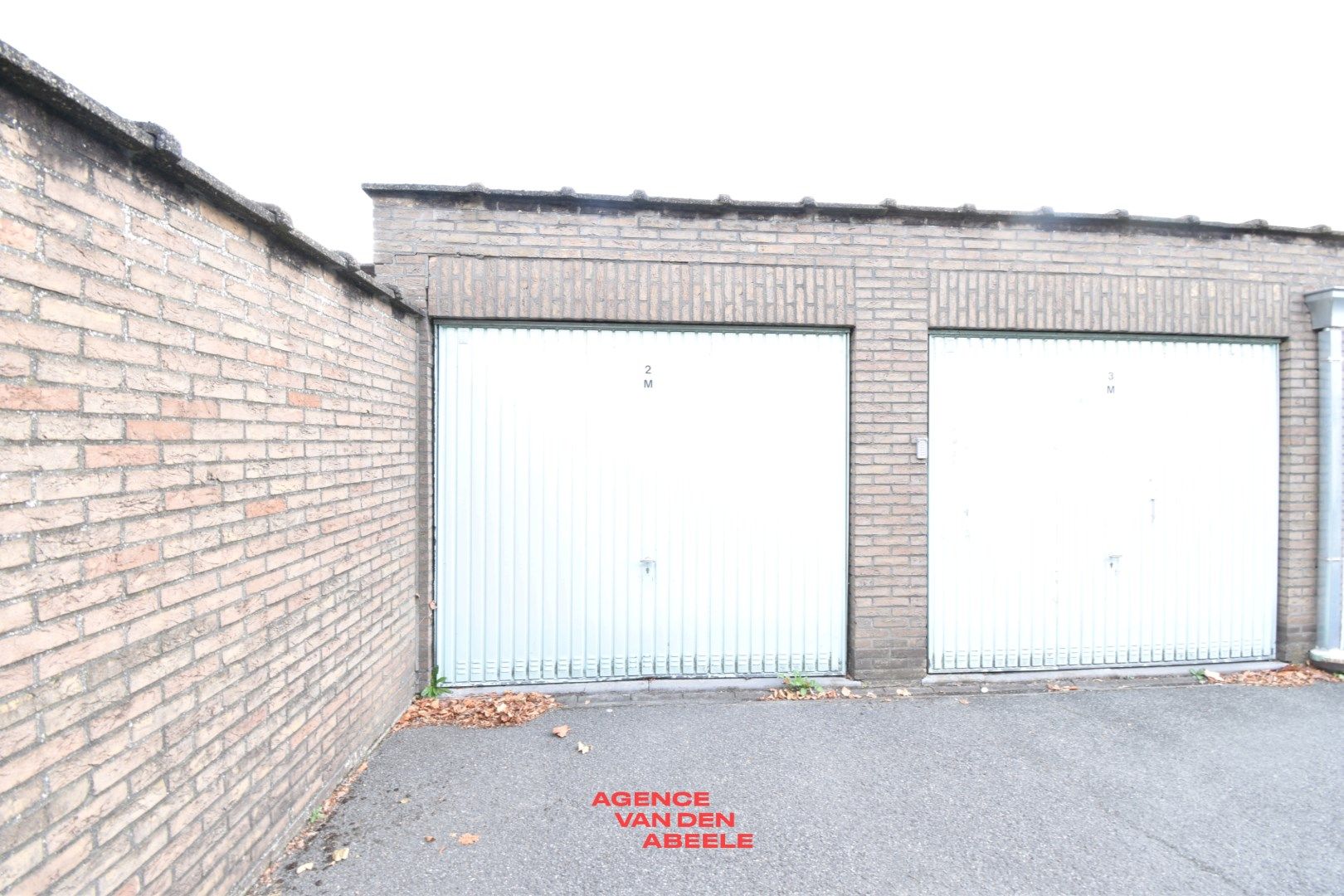 Ruim woonappartement met 1 slaapkamer en grote garage  foto 11