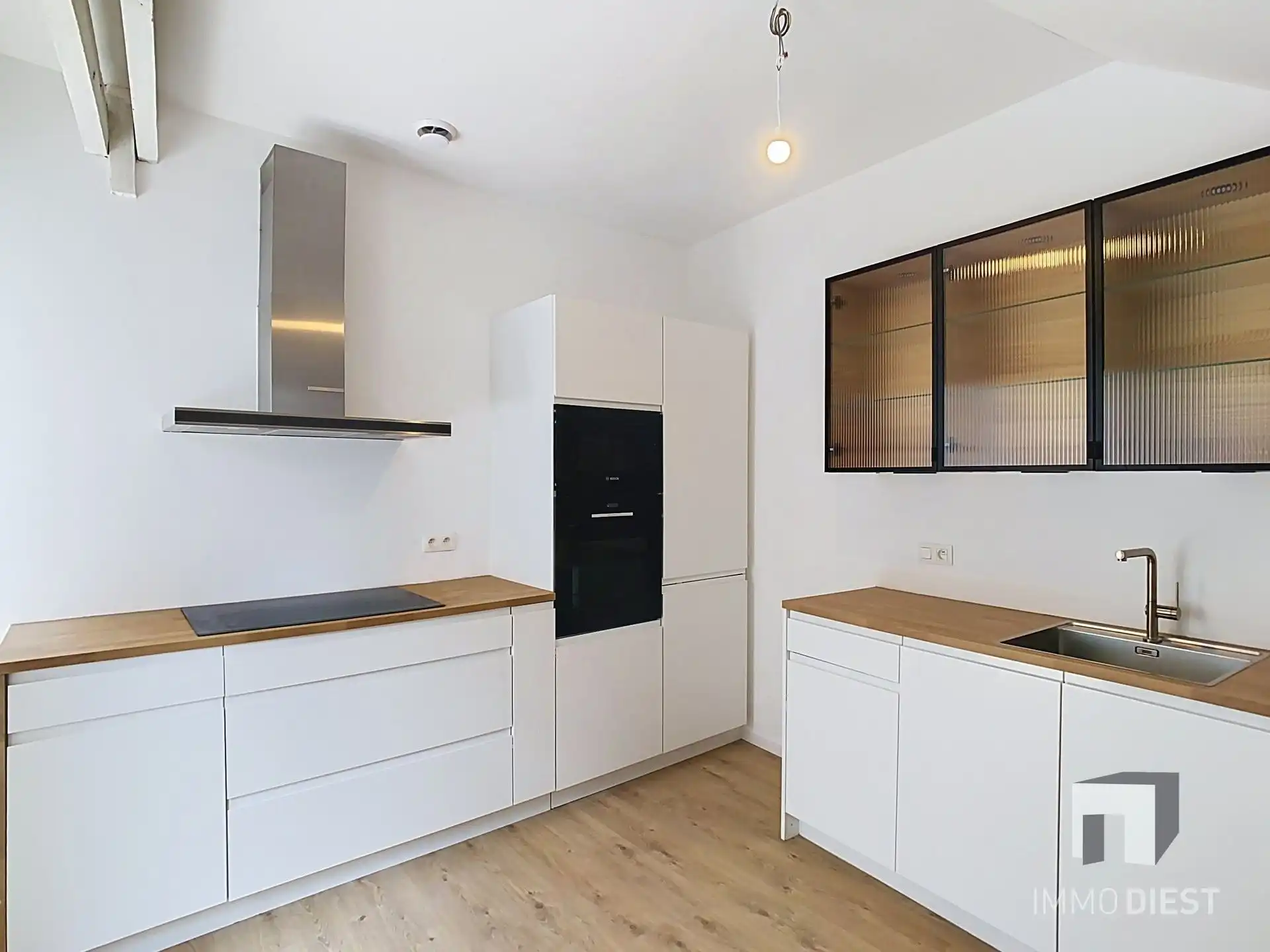 Knap appartement met terras en 1 slpk - centrum Diest - veel lichtinval foto 14