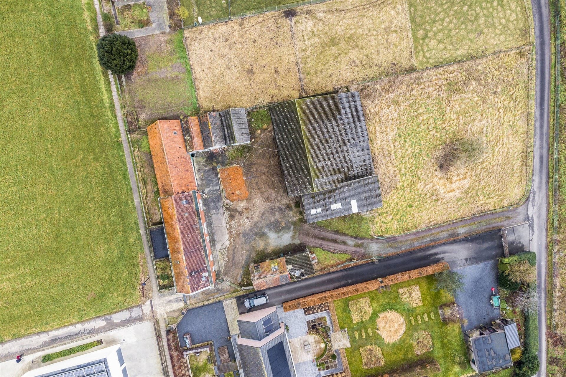 Herbouw à 6% btw! 2129m² Grond met bouwvallig hoevetje. foto 2