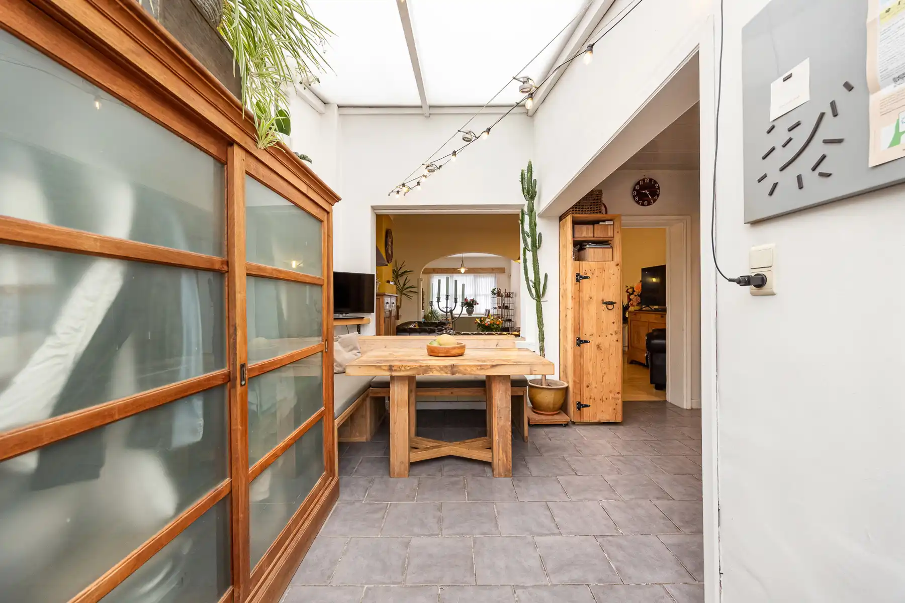 Instapklare gezinswoning met 4 slp, 2 badk en zonnige tuin foto 10