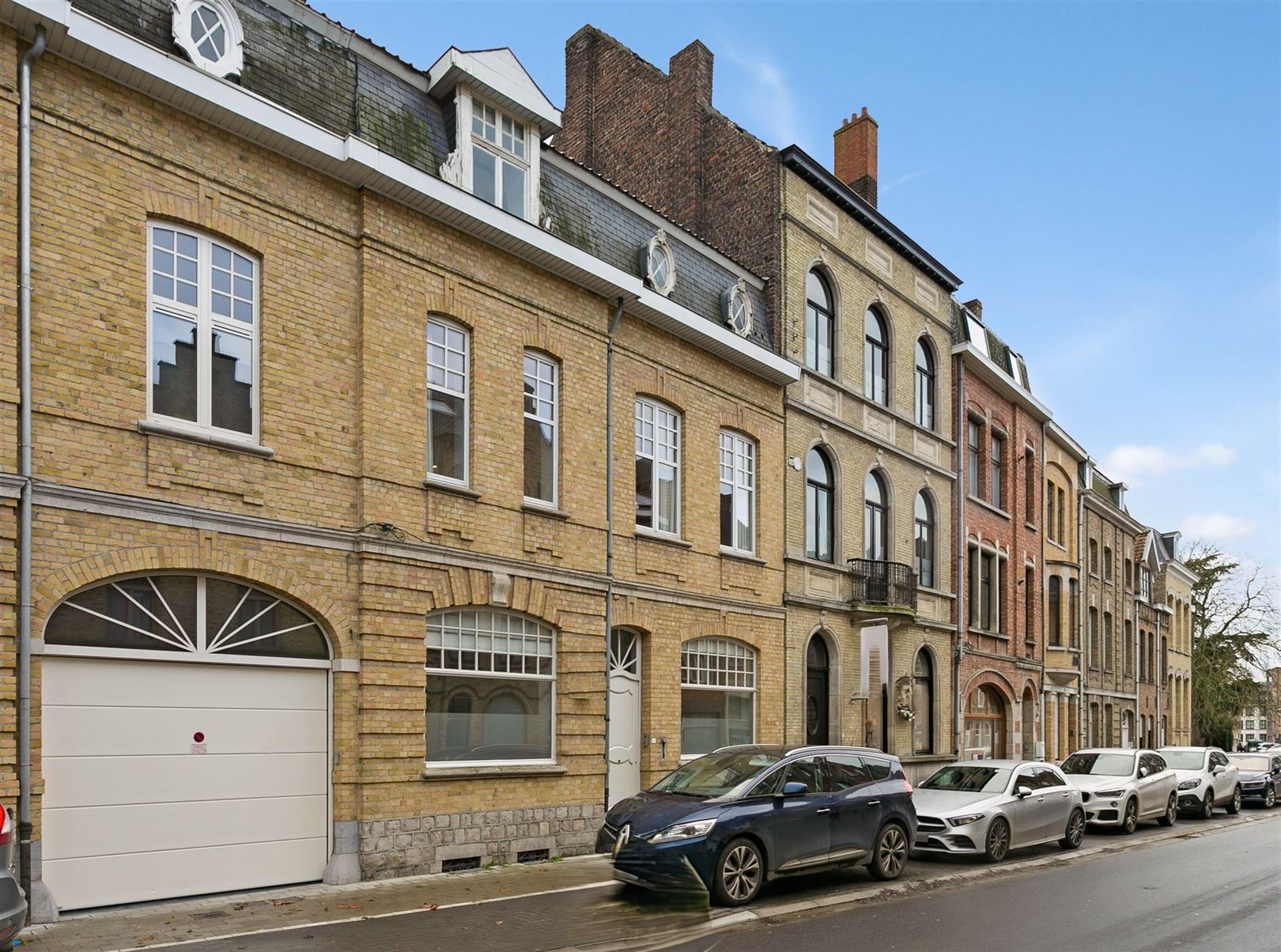 ()=>{if(producerUpdateValueVersion(node),producerAccessed(node),node.value===ERRORED)throw node.error;return node.value} Surmont de Volsberghestraat 1 - 8900 IEPER