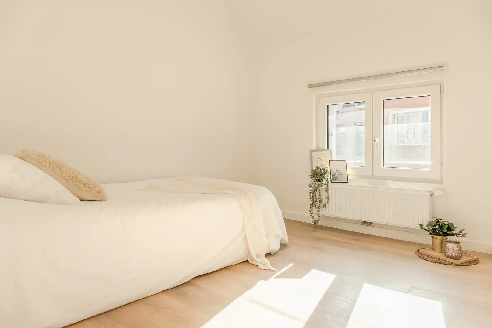 Instapklare gerenoveerde gezinswoning met 4 slaapkamers, 2 badkamers en EPC B in Burcht! foto 7