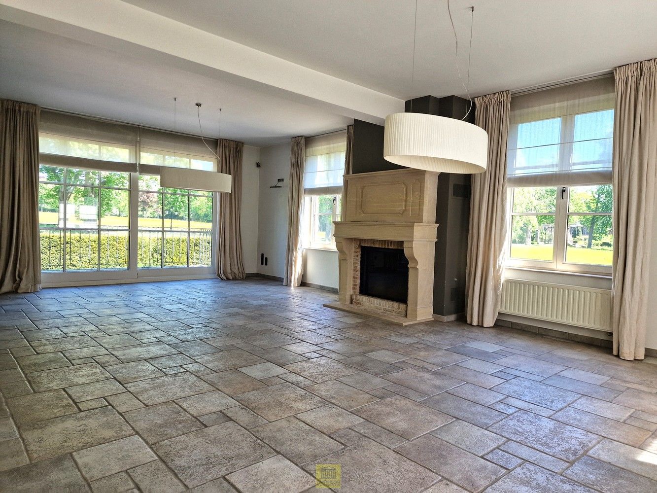 Exclusieve villa te huur in Moorsel (Aalst) – Ruimte, comfort en klasse in een unieke omgeving foto 3