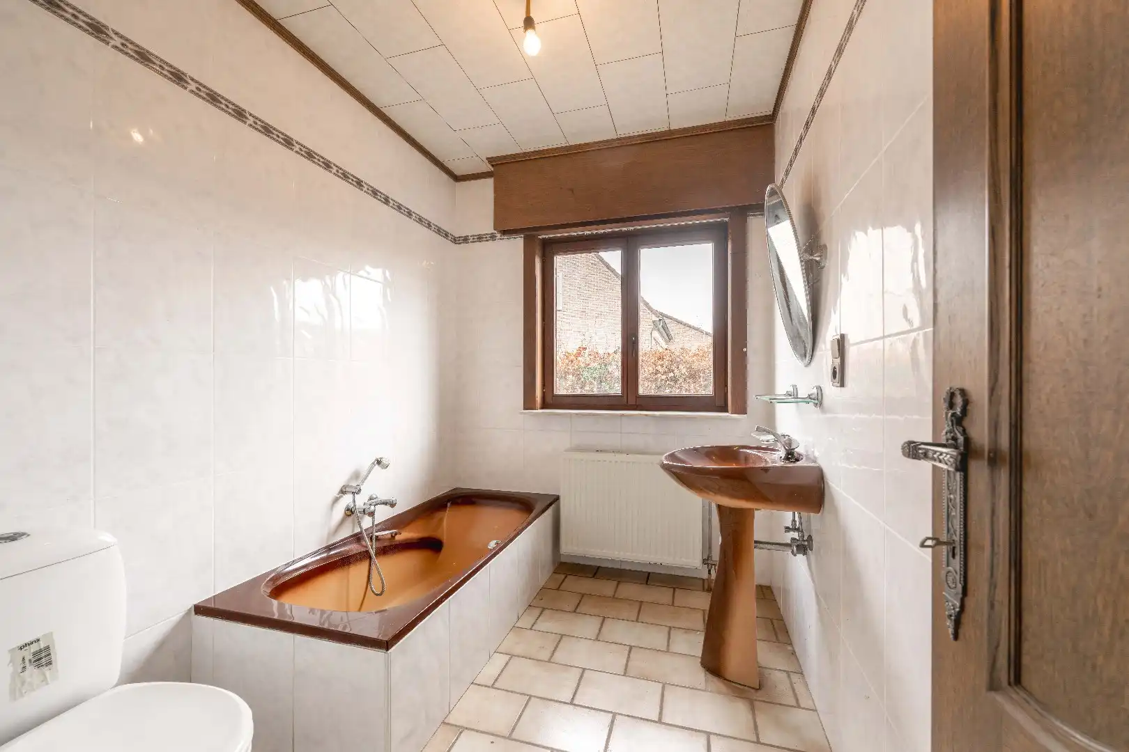 ALLEENSTAANDE WONING OP 586 m² MET TUIN | 2 SLPKS | GARAGE foto 8