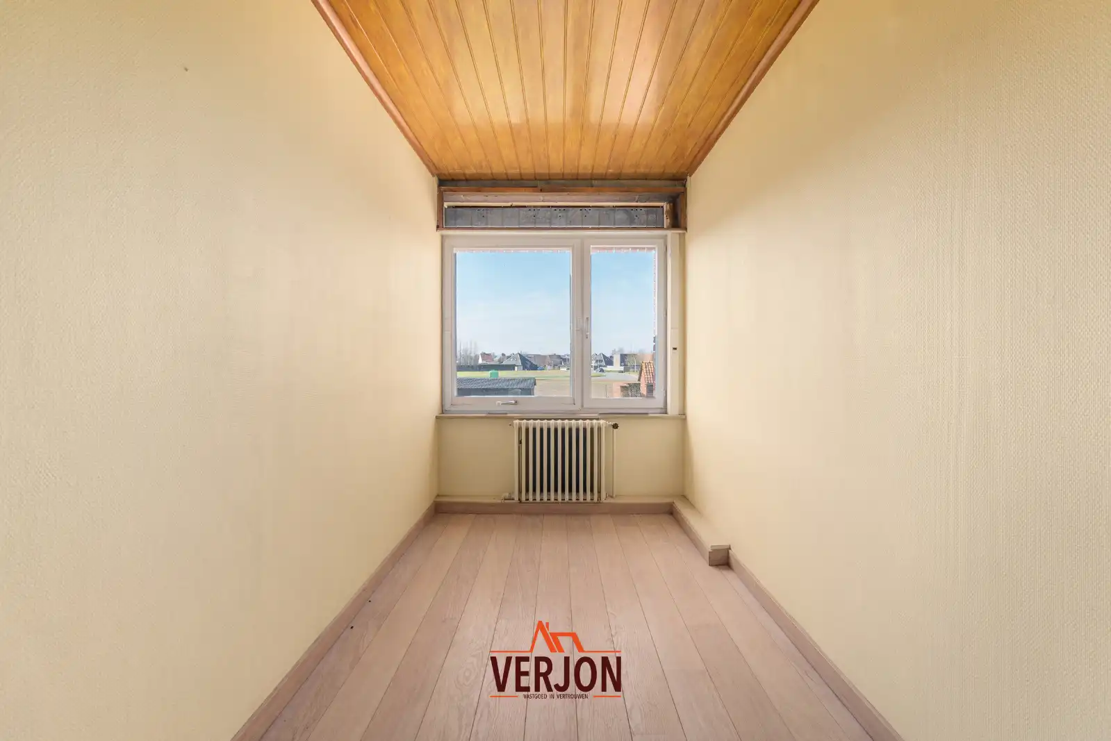 Ruime en naar eigen smaak af te werken woning! foto 14