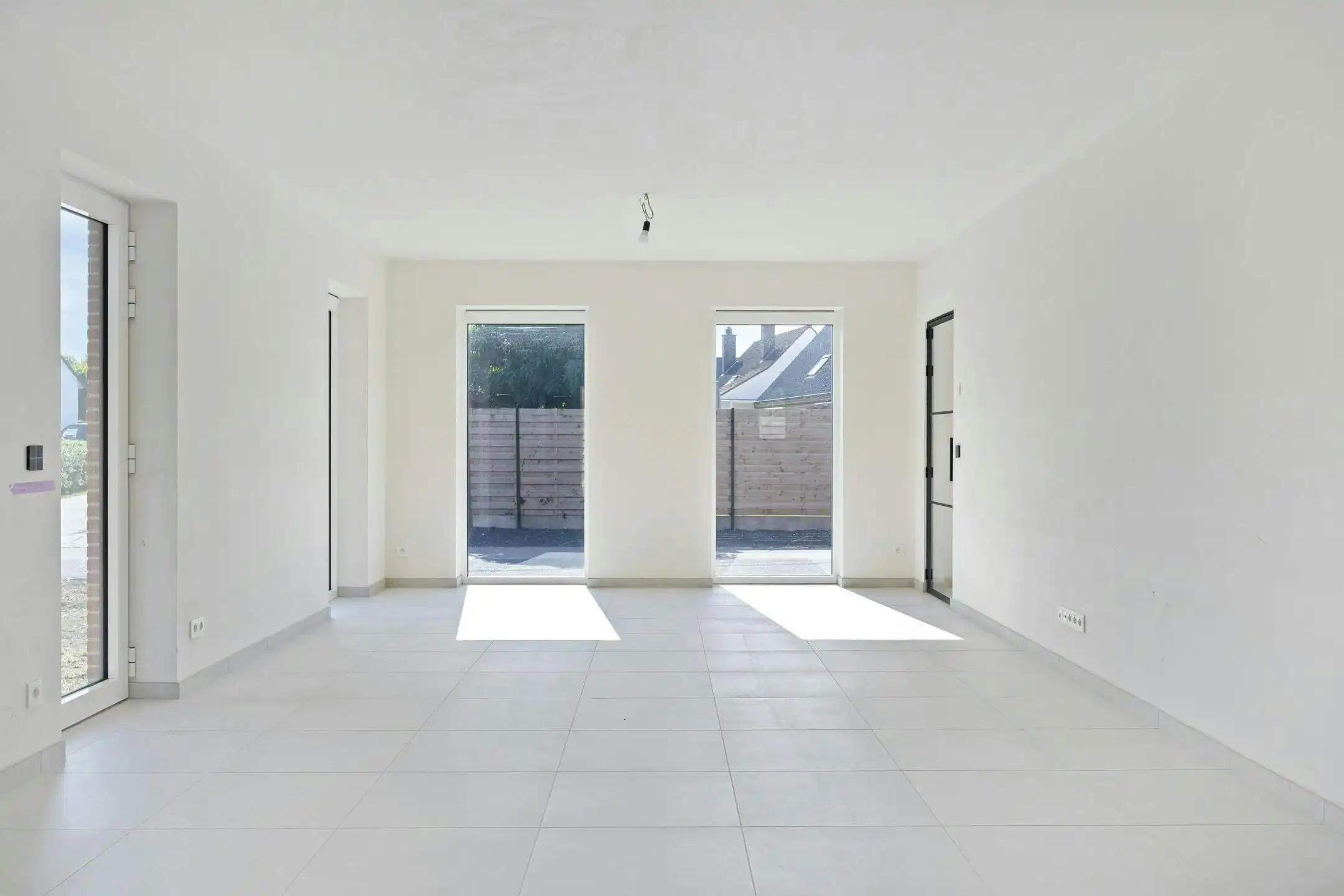 Afgewerkte nieuwbouwwoning te koop in Desselgem foto 3