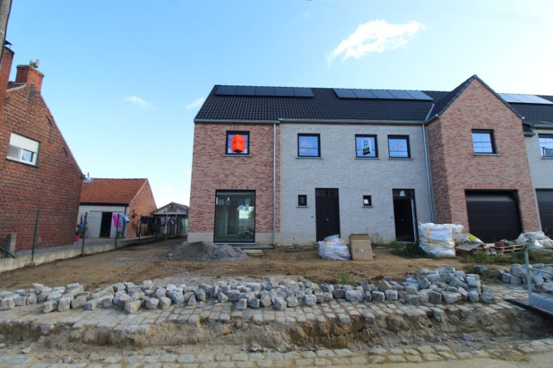 Nieuwbouwwoning te huur in Zonnebeke foto 2