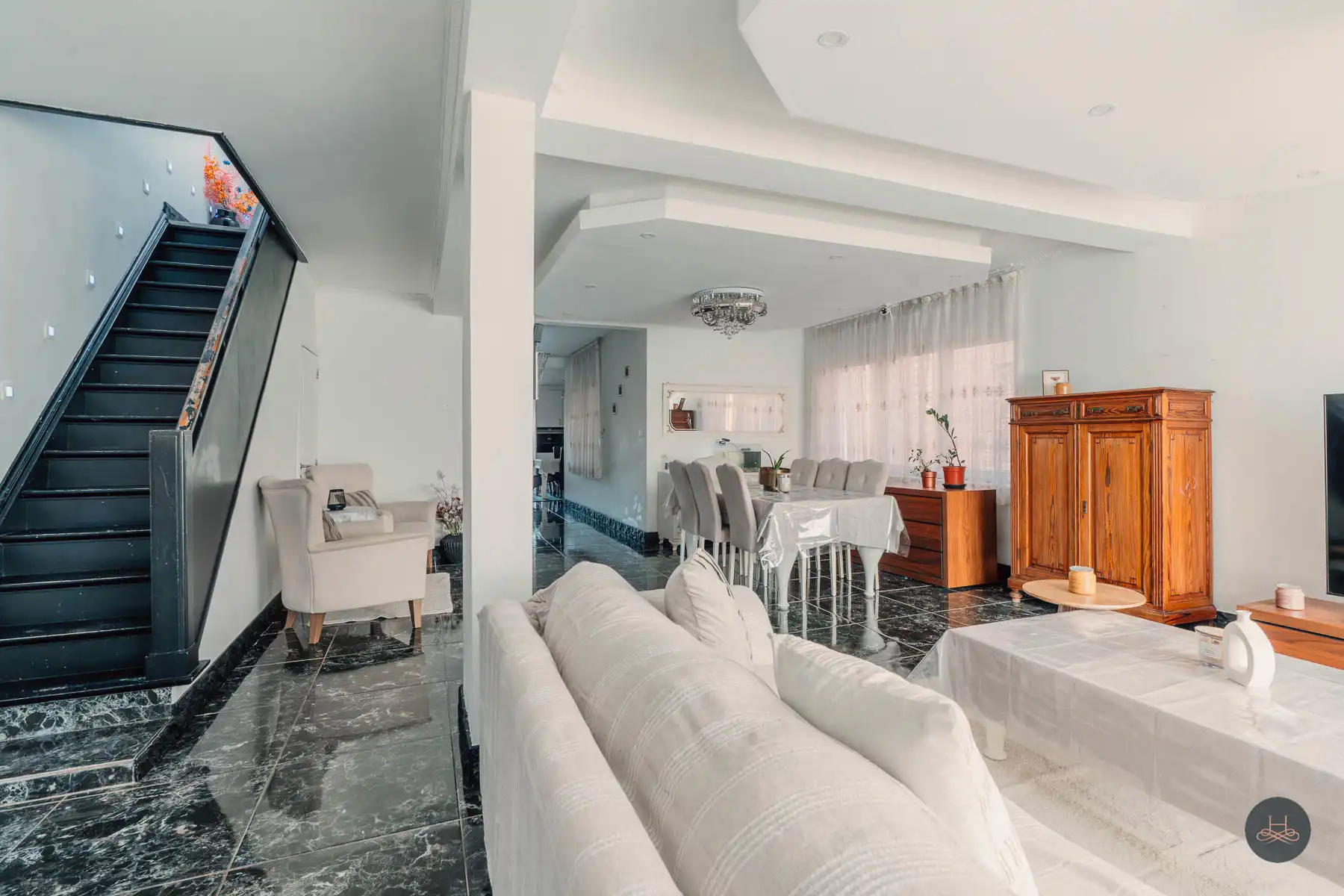 Zeer ruime gezinswoning met tal van mogelijkheden foto 5