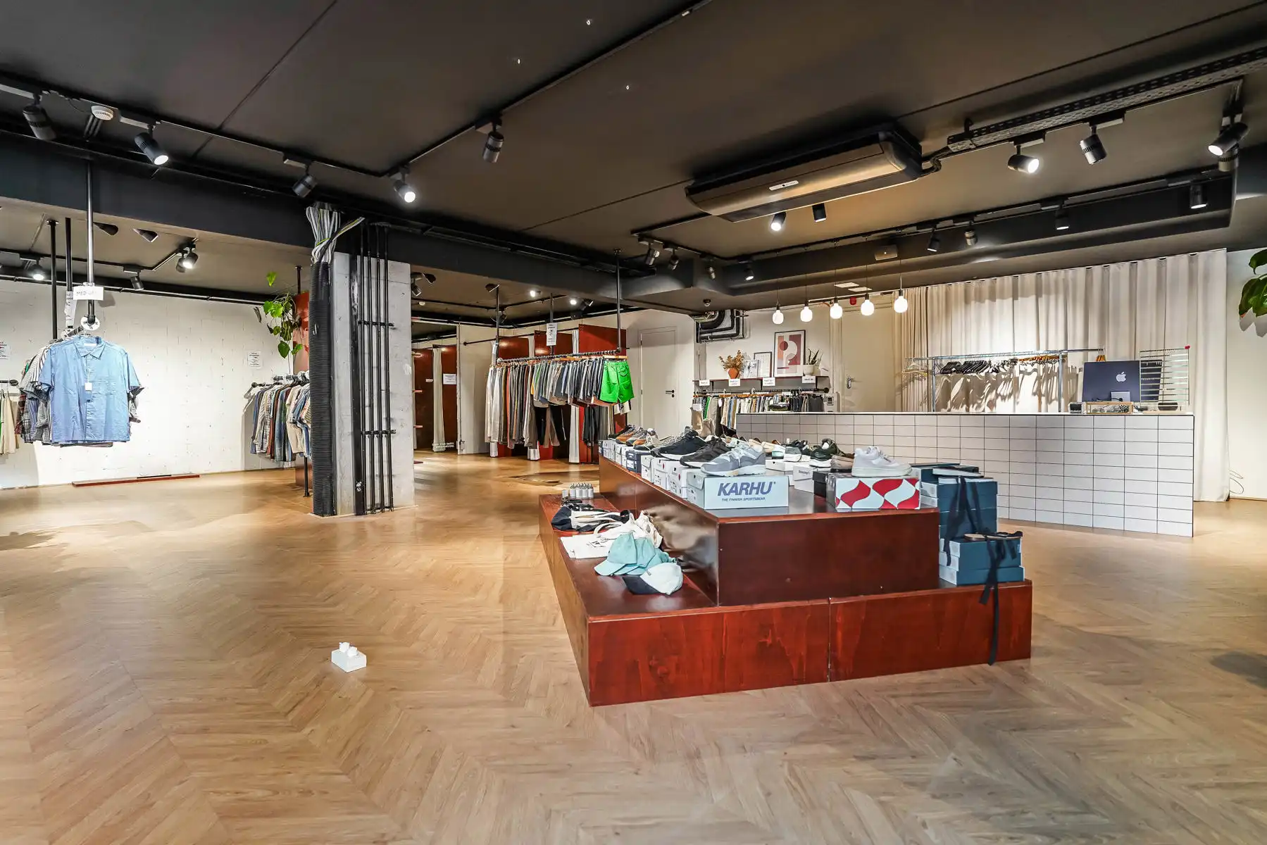 Zeer ruim en veelzijdig commercieel gelijkvloers op topligging in Wolvertem foto 4