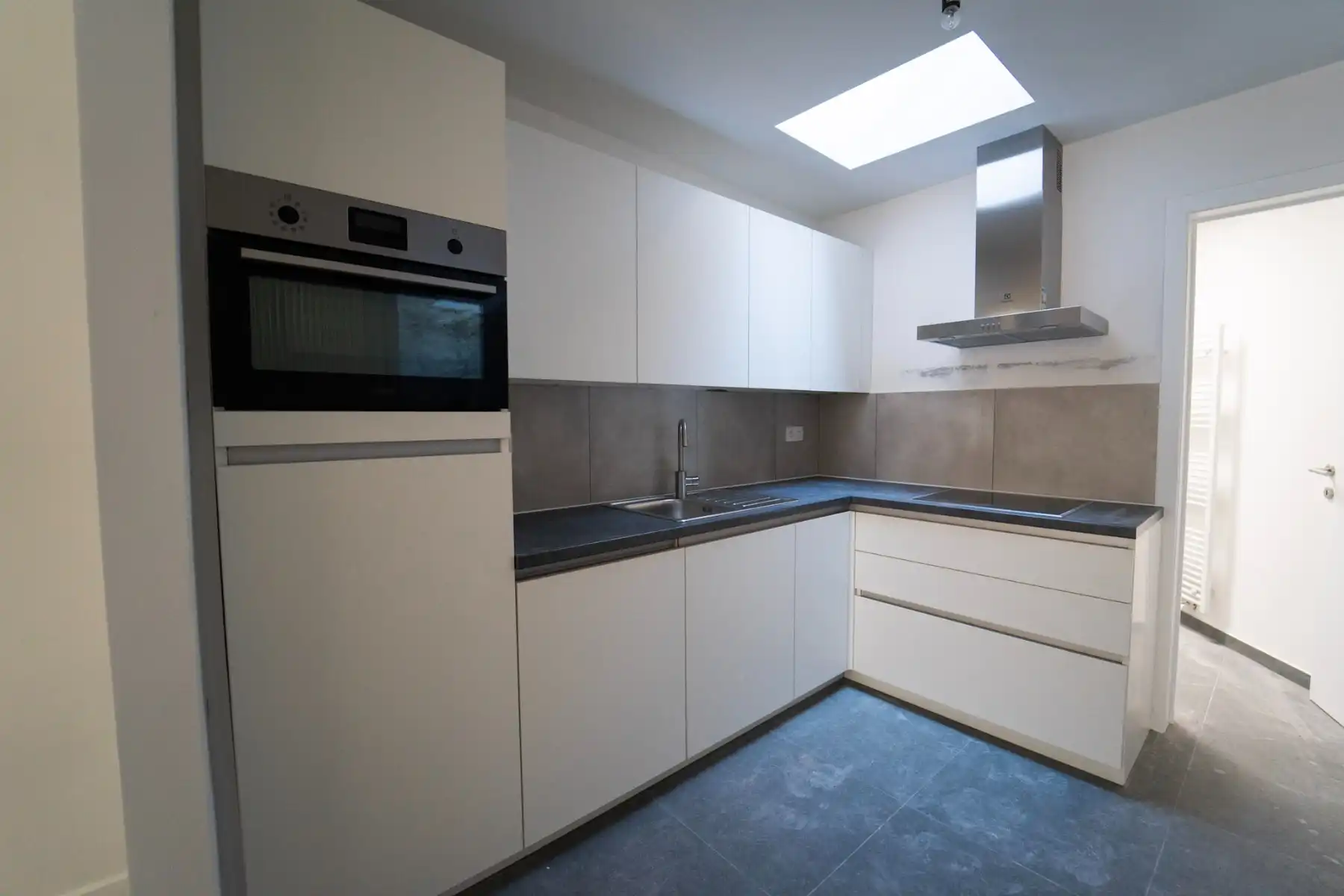 Gelijkvloers- appartement aan de rand van Gent (Sint-Amandsberg) foto 12