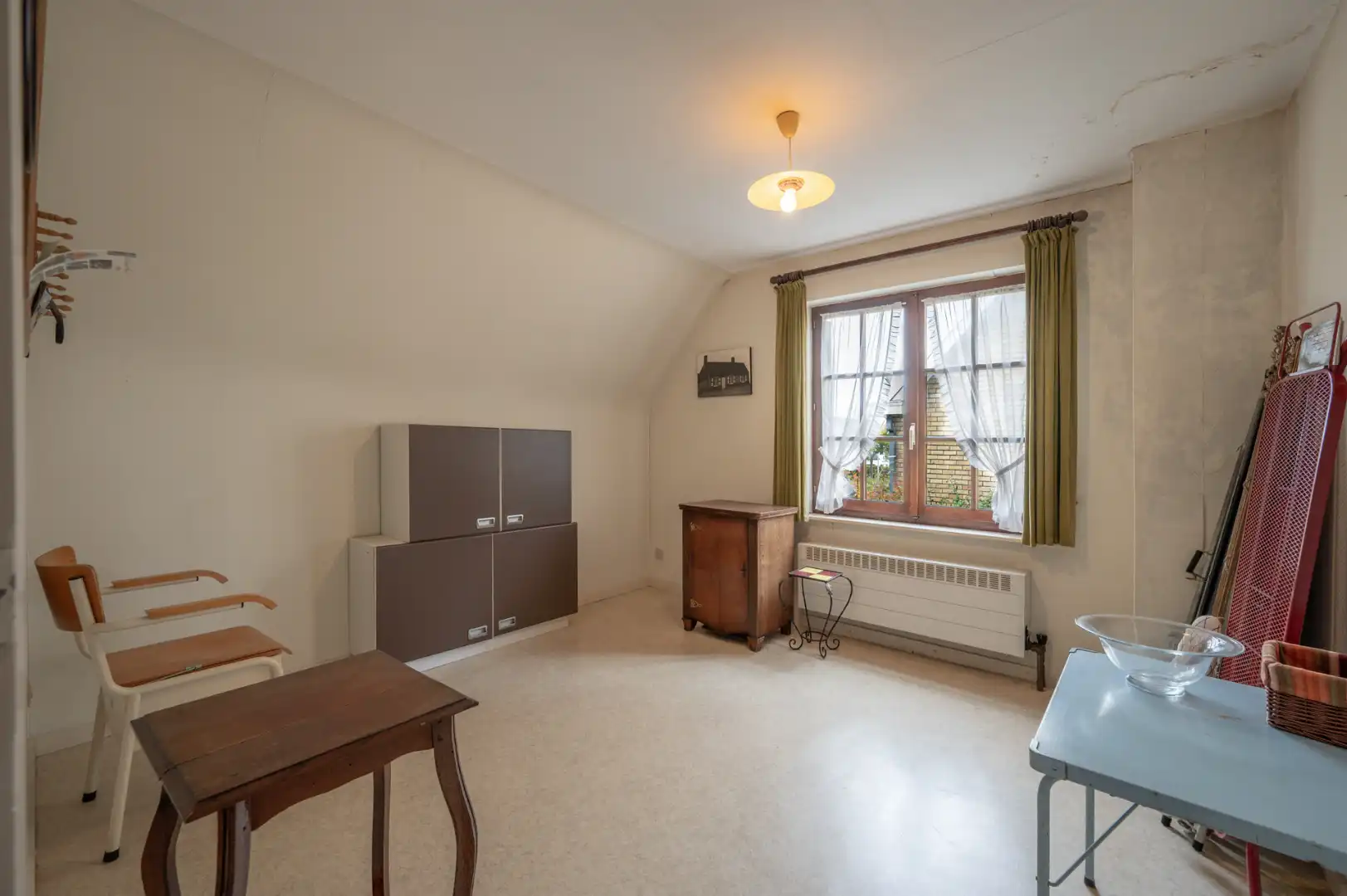 Ruime gezinswoning met 5 slaapkamers op rustige ligging in Sint-Andries foto 11