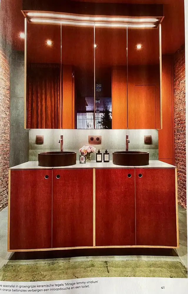 Karaktervolle erfgoedwoning op topligging tegenover de Sint-Gummaruskerk. foto 40