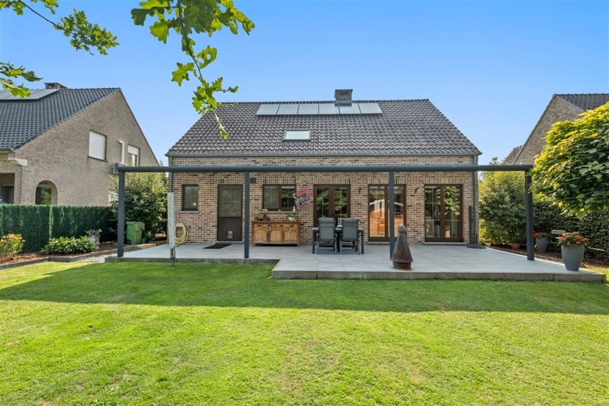INSTAPKLARE OPEN BEBOUWING MET CHARME, ENERGIEZUINIGHEID EN RUIMTE foto 33