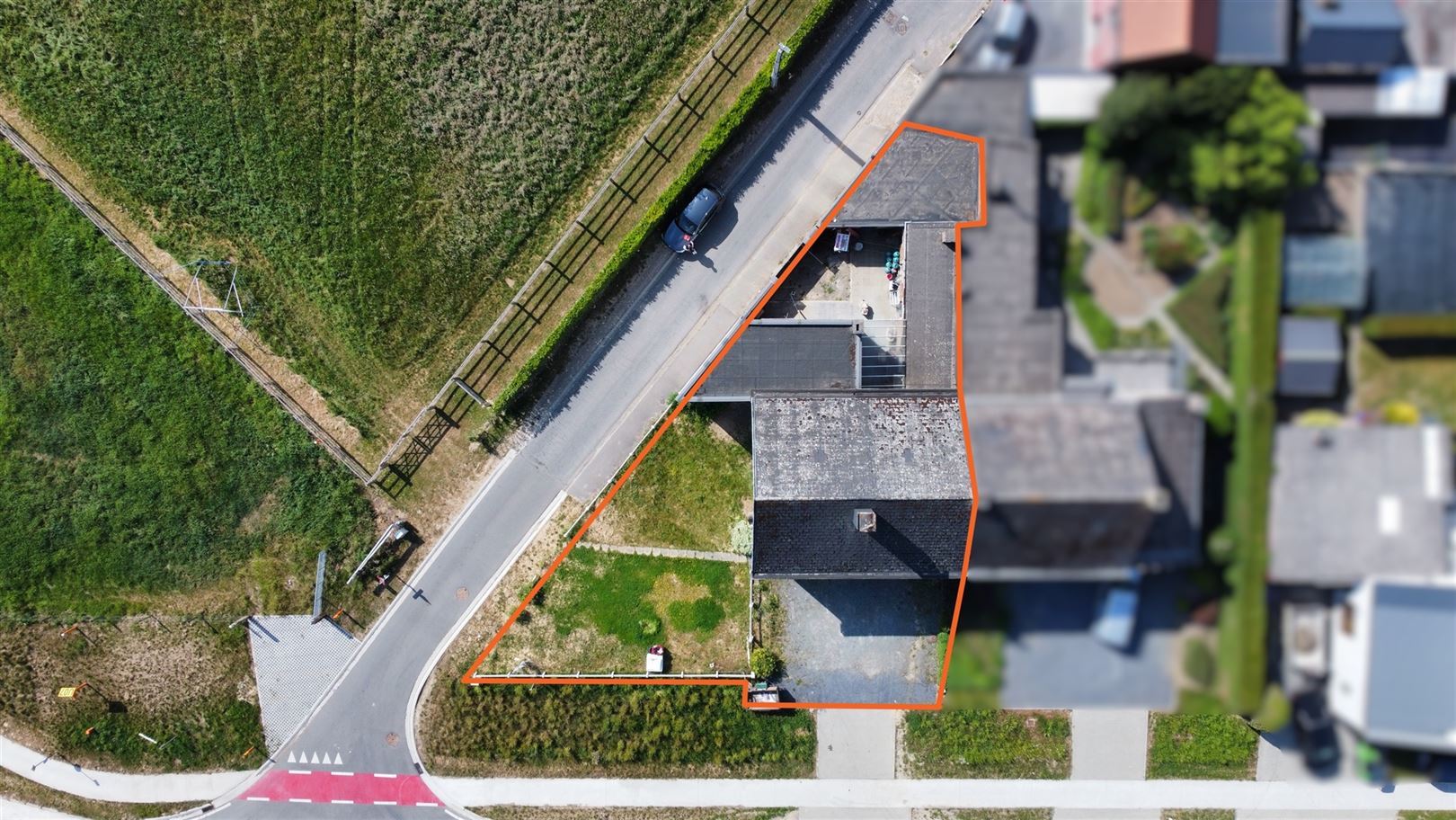 Ruime halfopen woning te Brakel foto 22