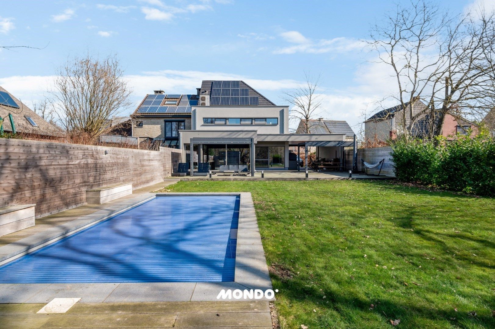 Energiezuinige villa met 6 slaapkamers, zwembad en domotica in het groene Blaasveld foto 2