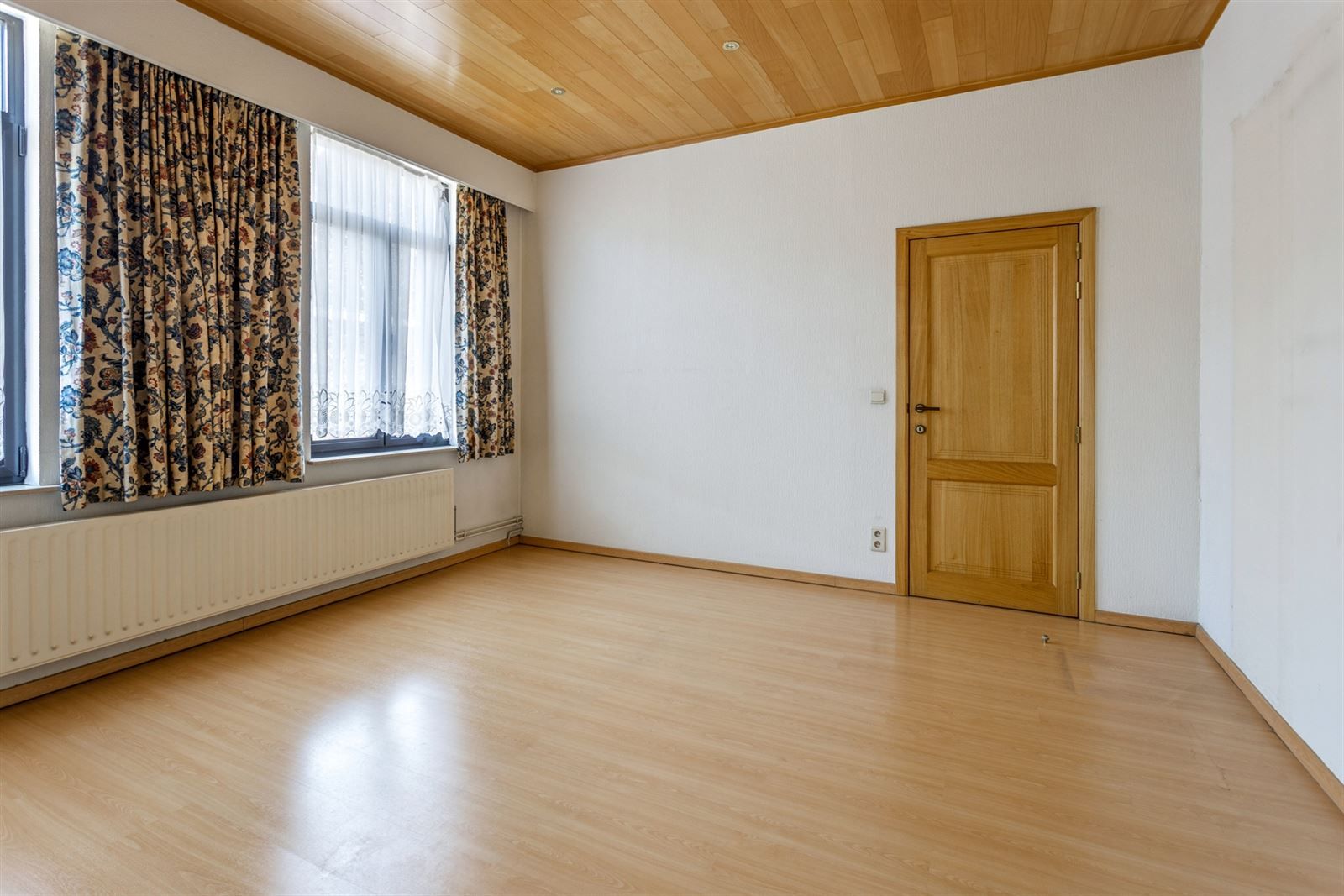 Ruime woning nabij Rivierenhof!  foto 7
