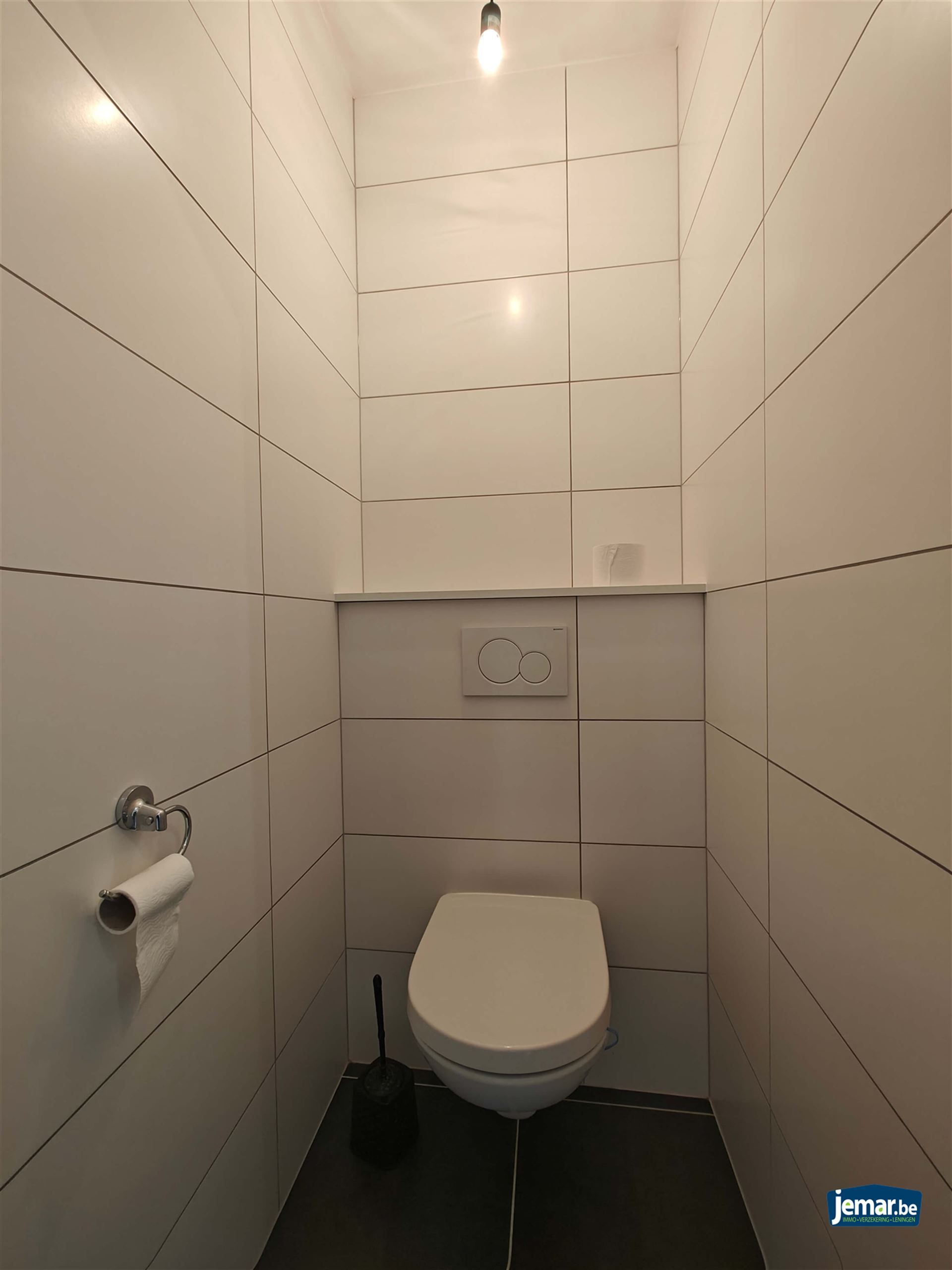 Instapklaar gerenoveerd appartement met 2 slaapkamers, ondergrondsparking en  berging  foto 8