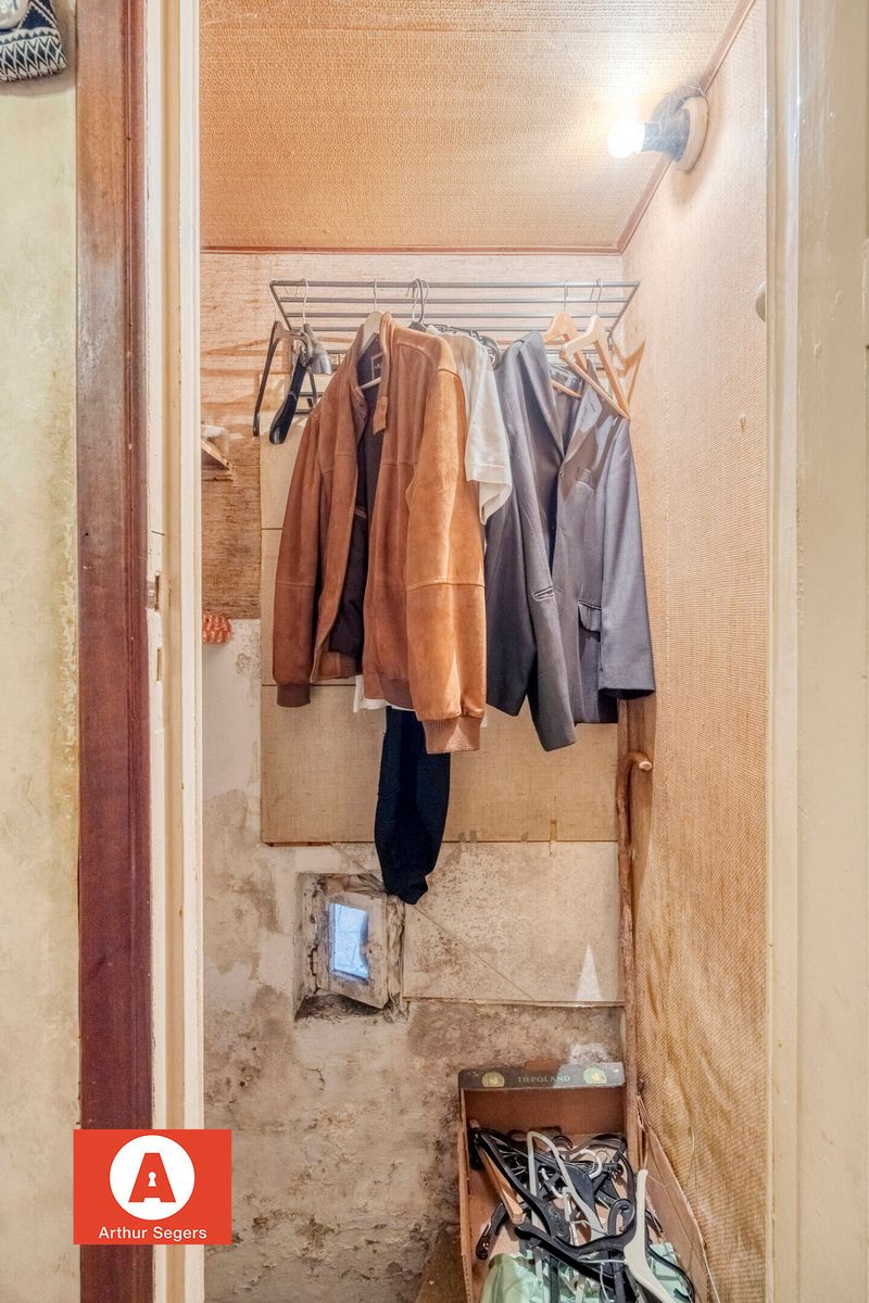 Te renoveren halfopen bebouwing, óók achteraan bereikbaar foto 9