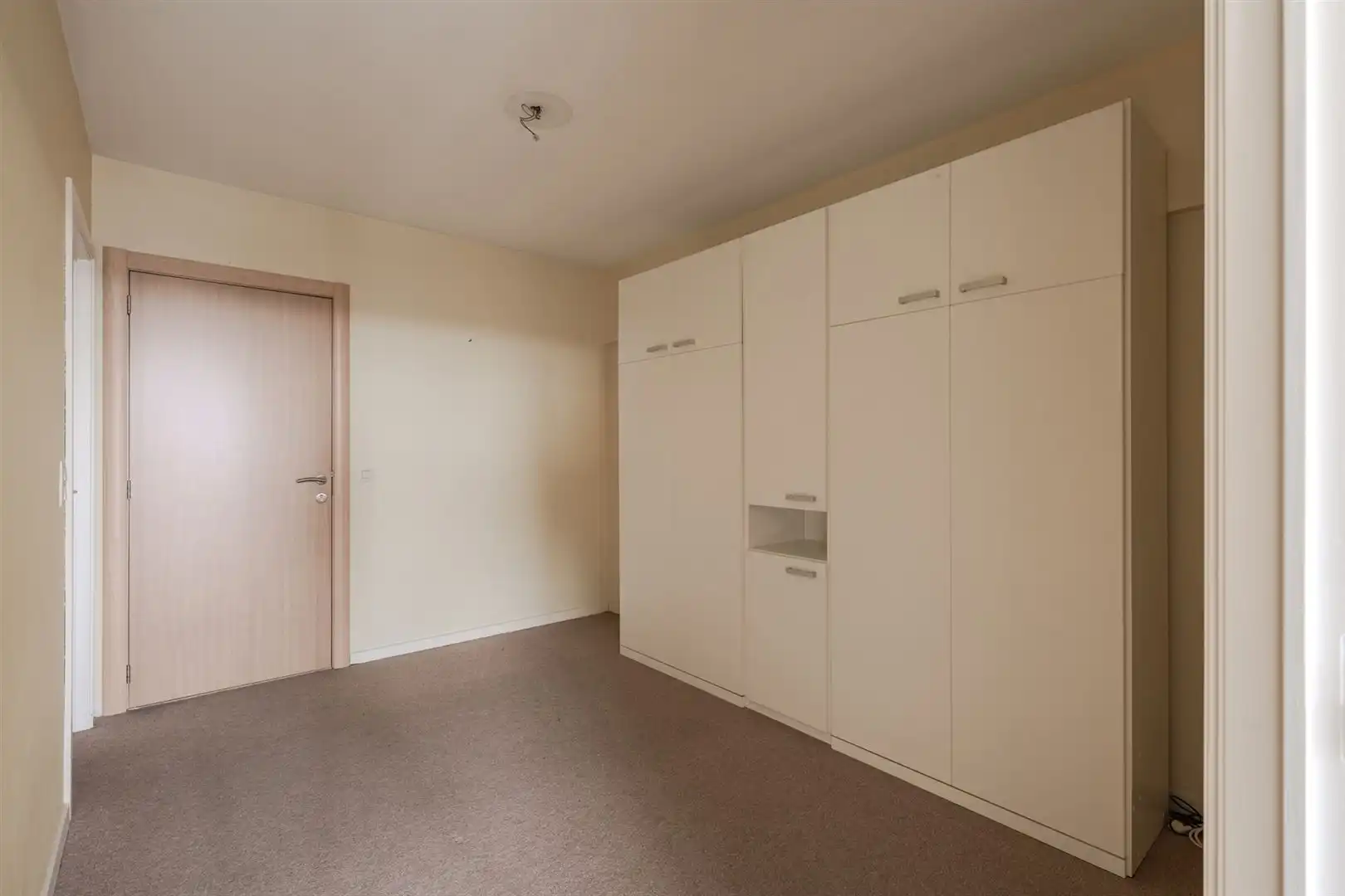 Zonnige studio met open zicht foto 7