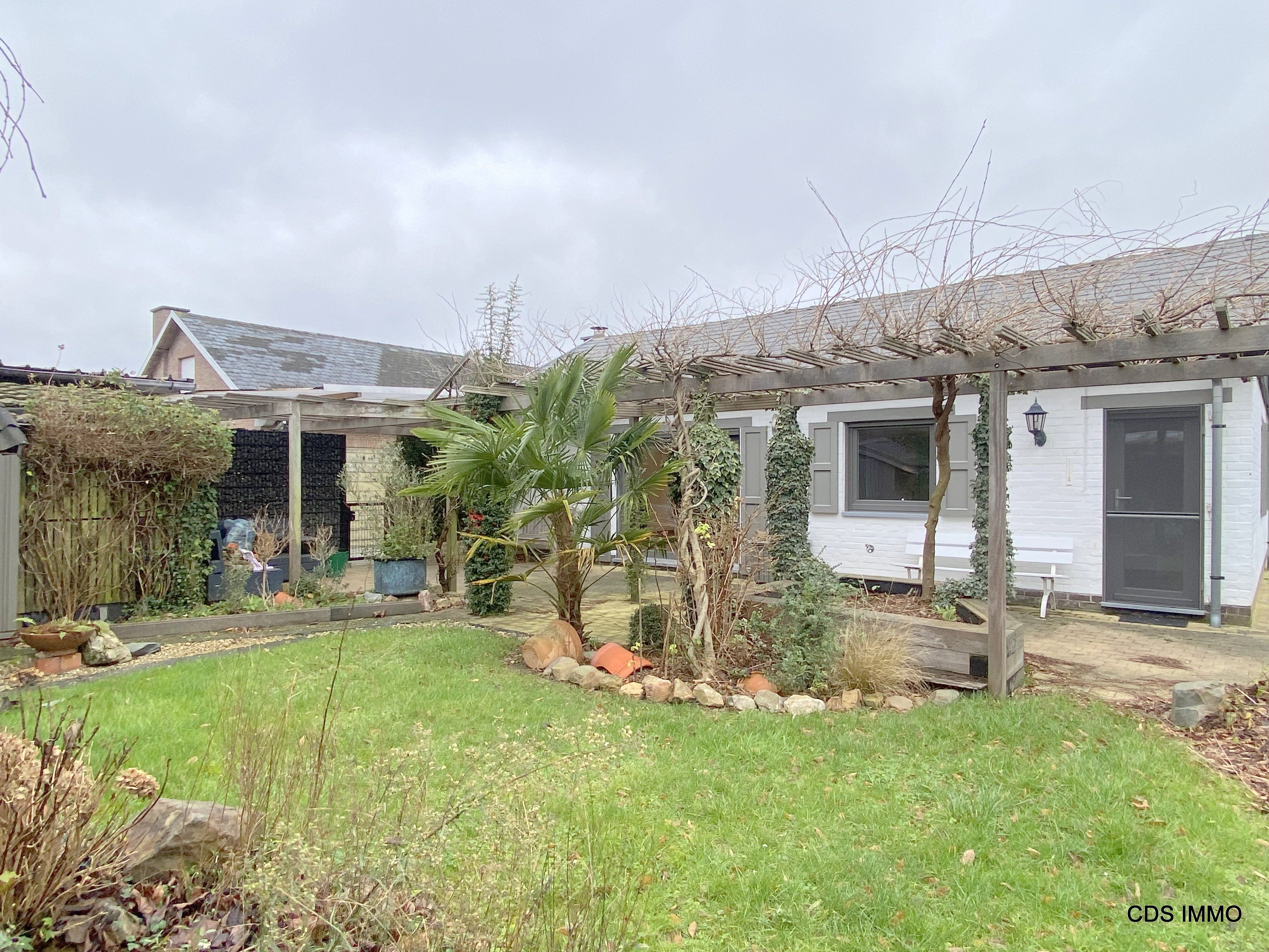 Bungalow met 3 slaapkamers en garage foto 22