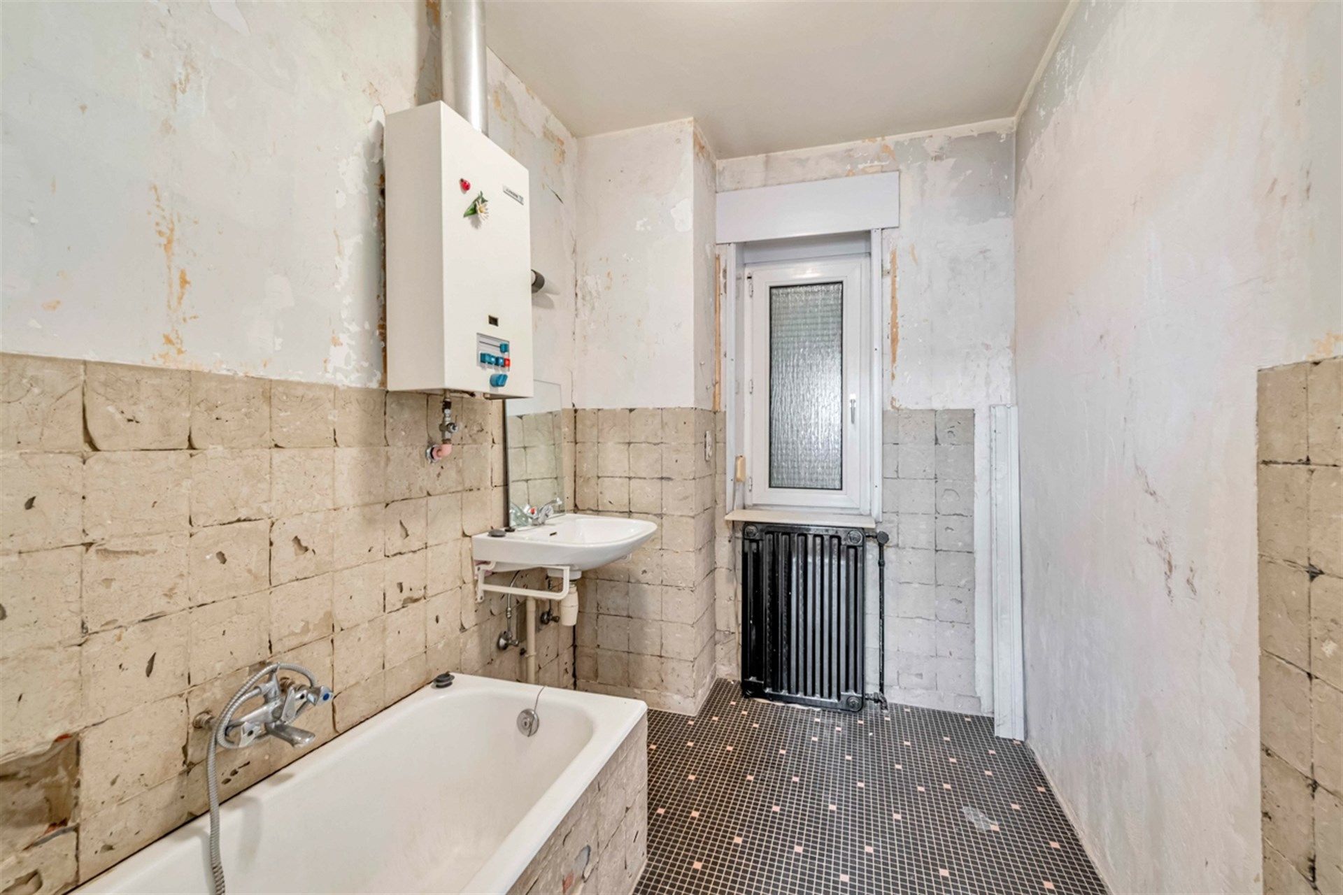 Te renoveren bel-étagewoning met authentieke charme in het centrum van Vilvoorde foto 16