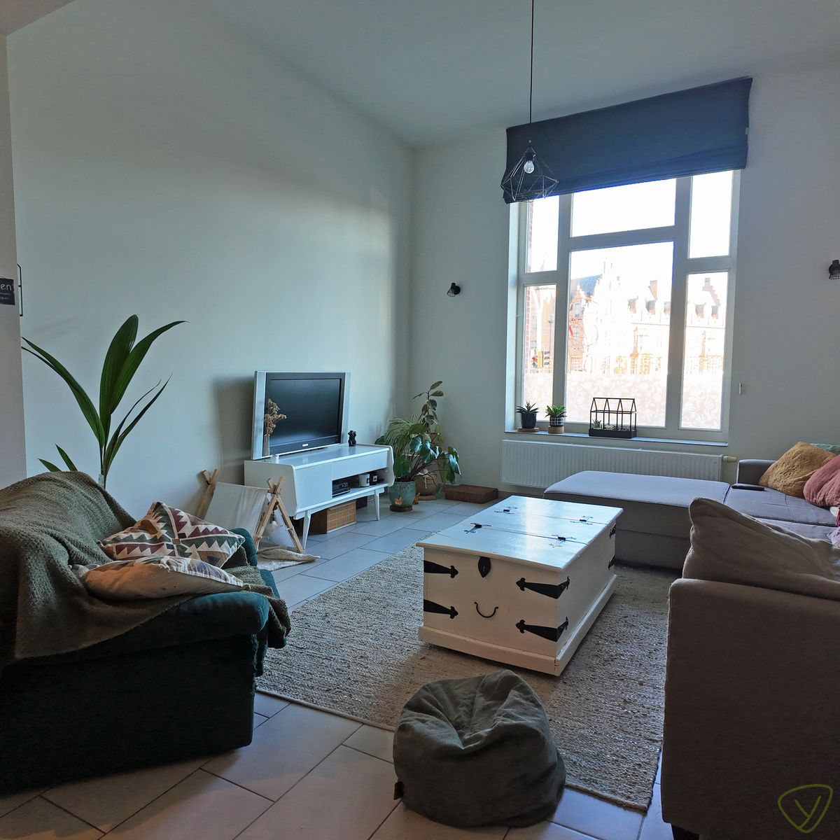Gezellig duplex appartement nabij het station van Eeklo! foto 4