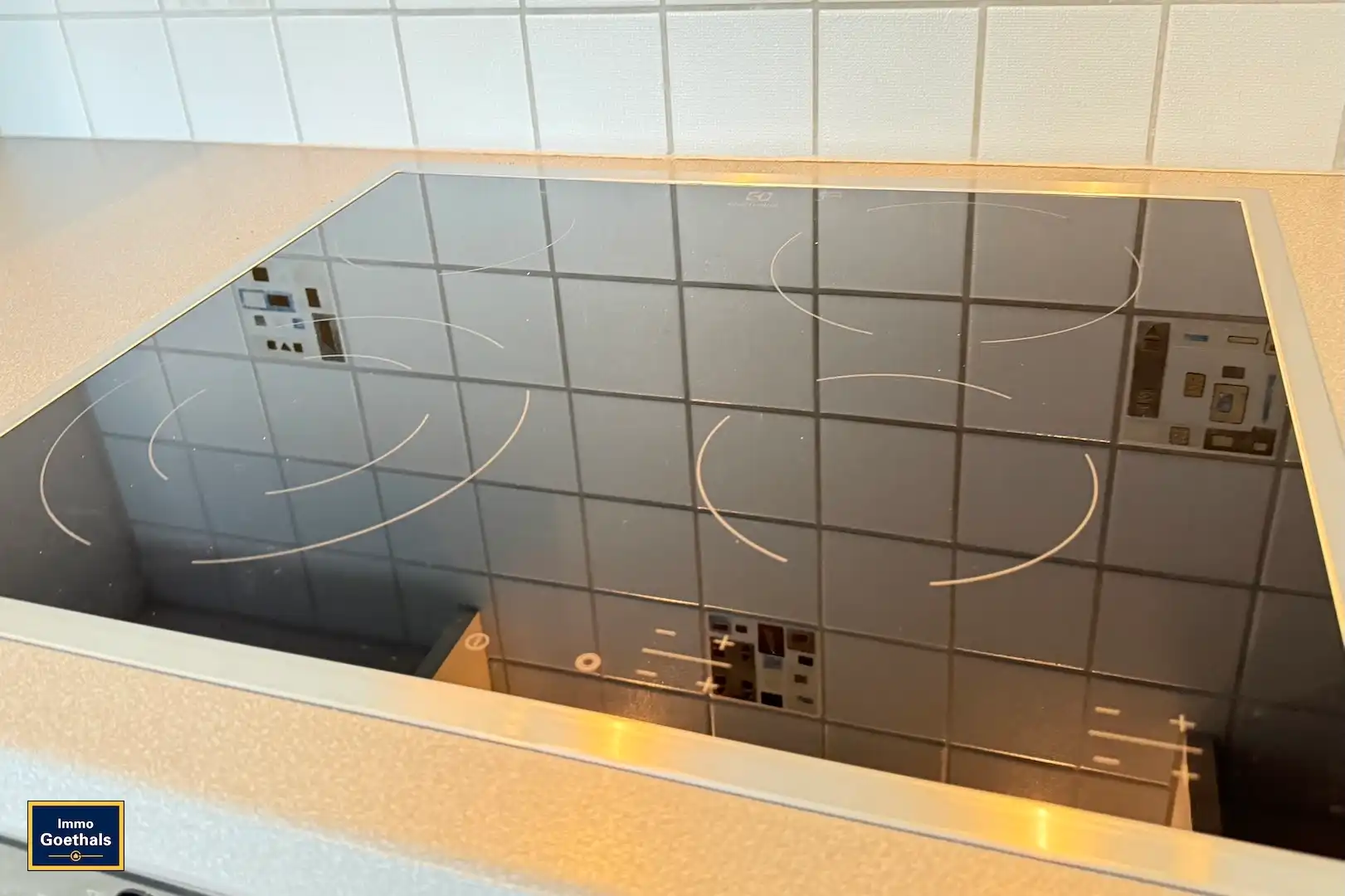 Goed onderhouden woning met tuin, terras en garage. foto 16