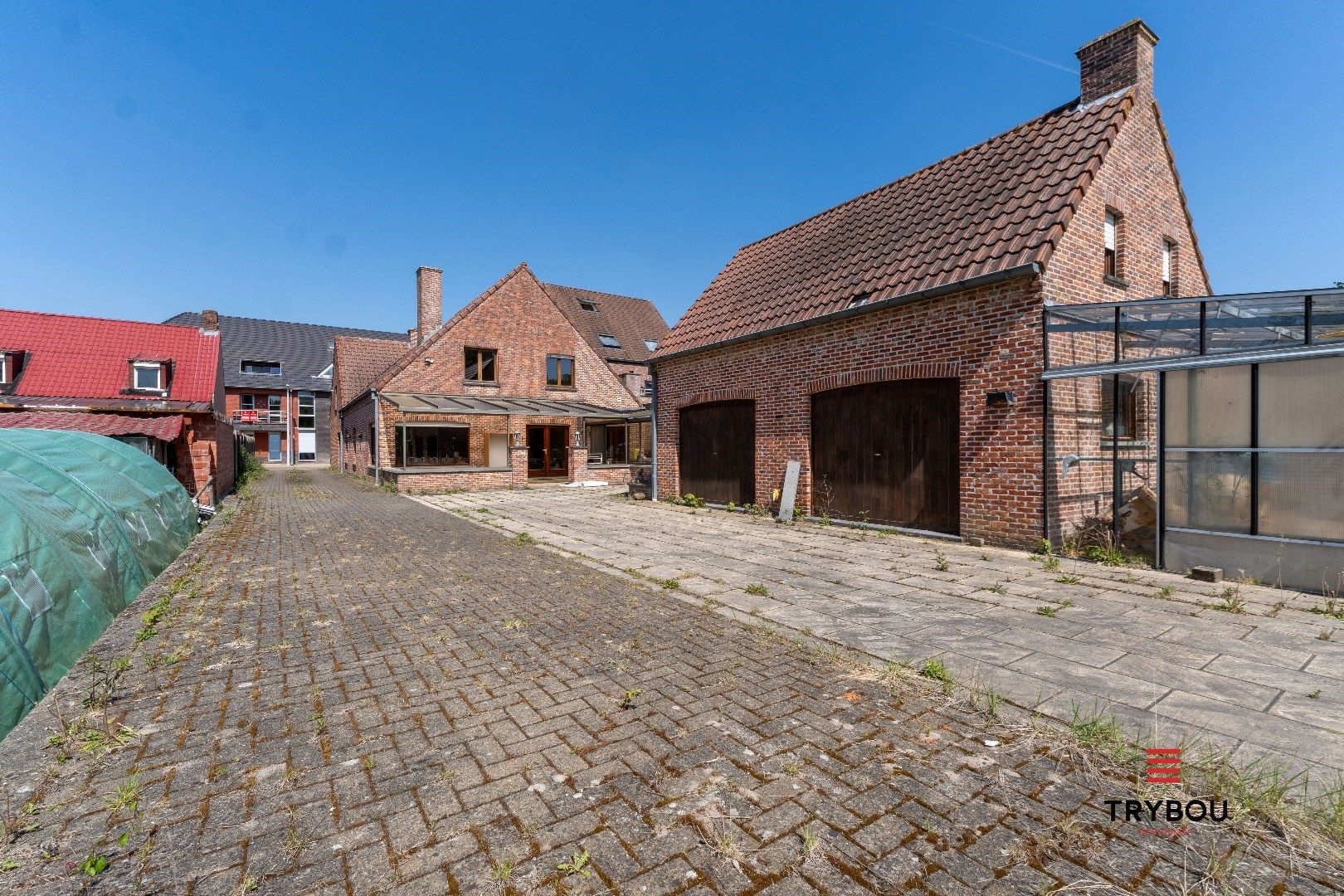 Ruime woning op ruim perceel grond in Centrum Houthulst foto 16