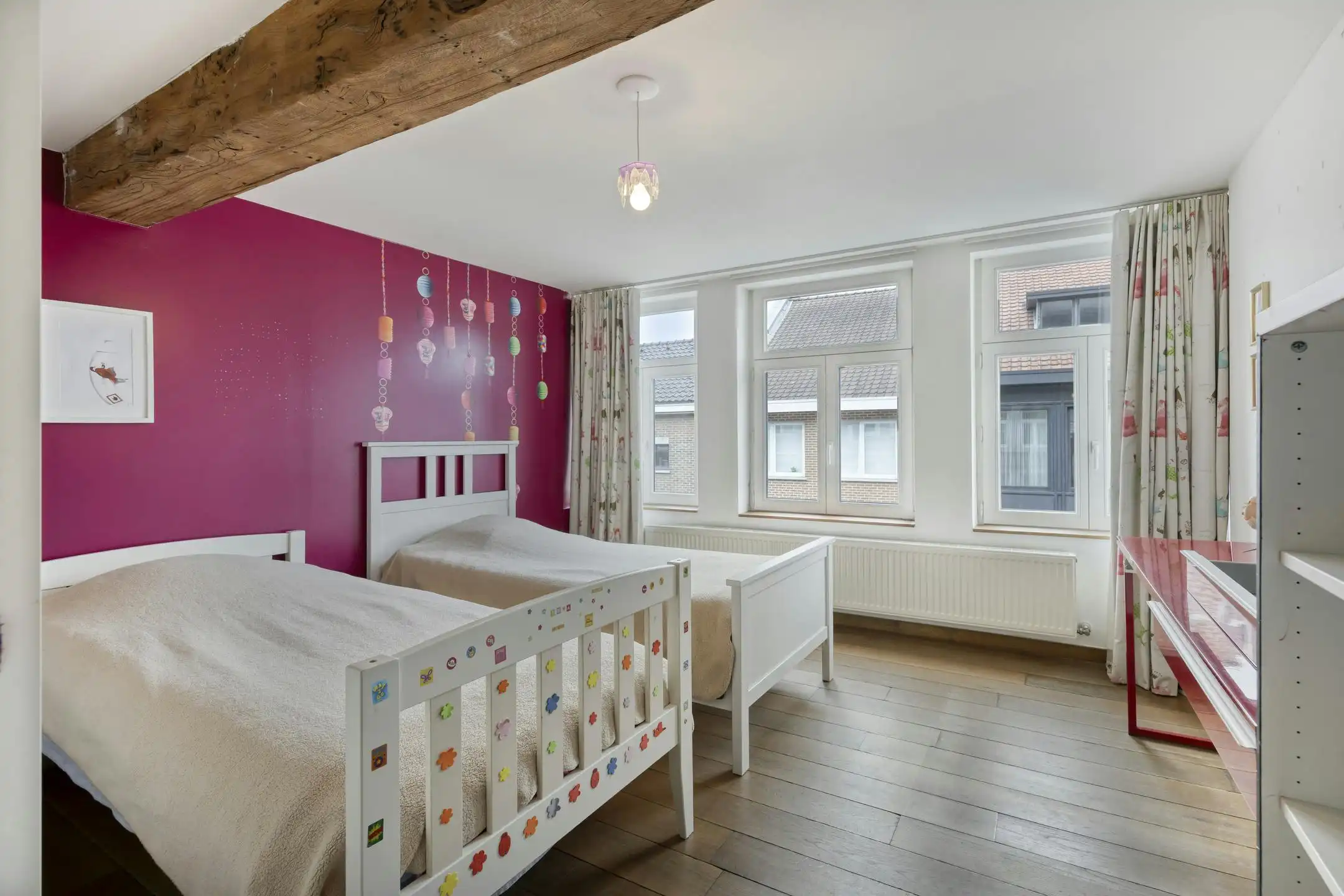 Stijlvolle stadswoning met handelspand te koop in hartje Maaseik foto 23