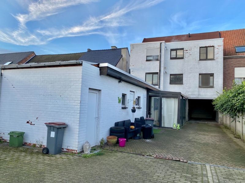 GELIJKVLOERSAPPARTEMENT MET TWEE SLAAPKAMERS EN GARAGE foto 10